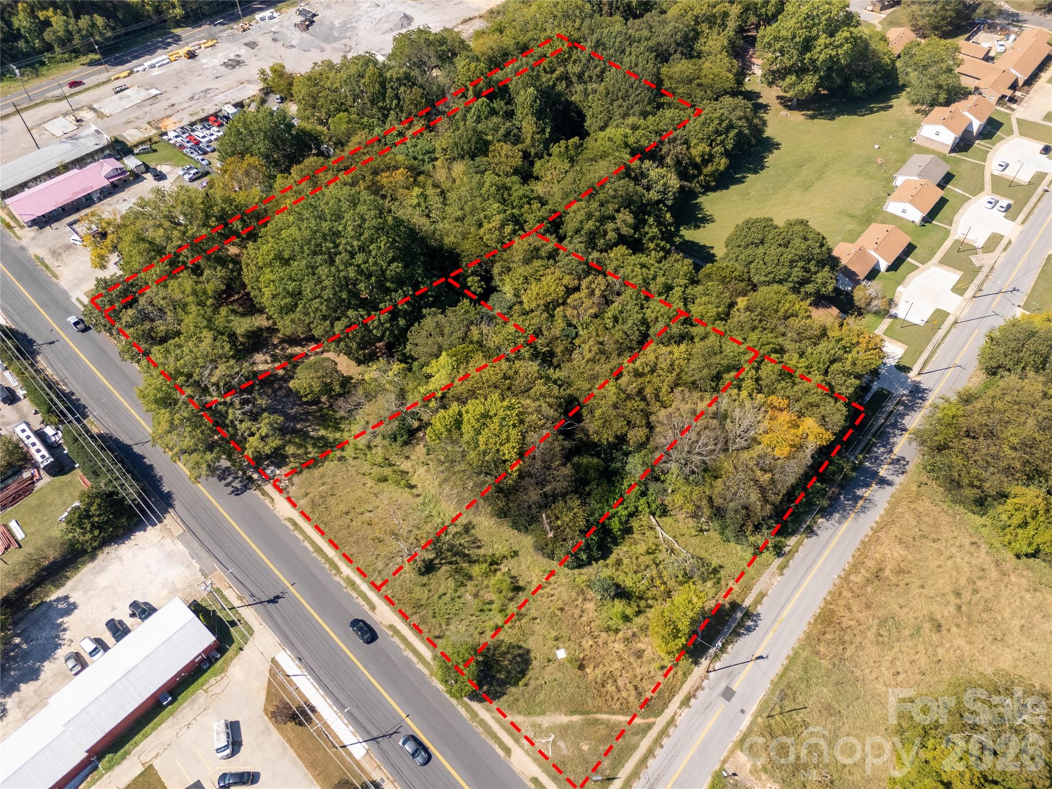 main property photo 12