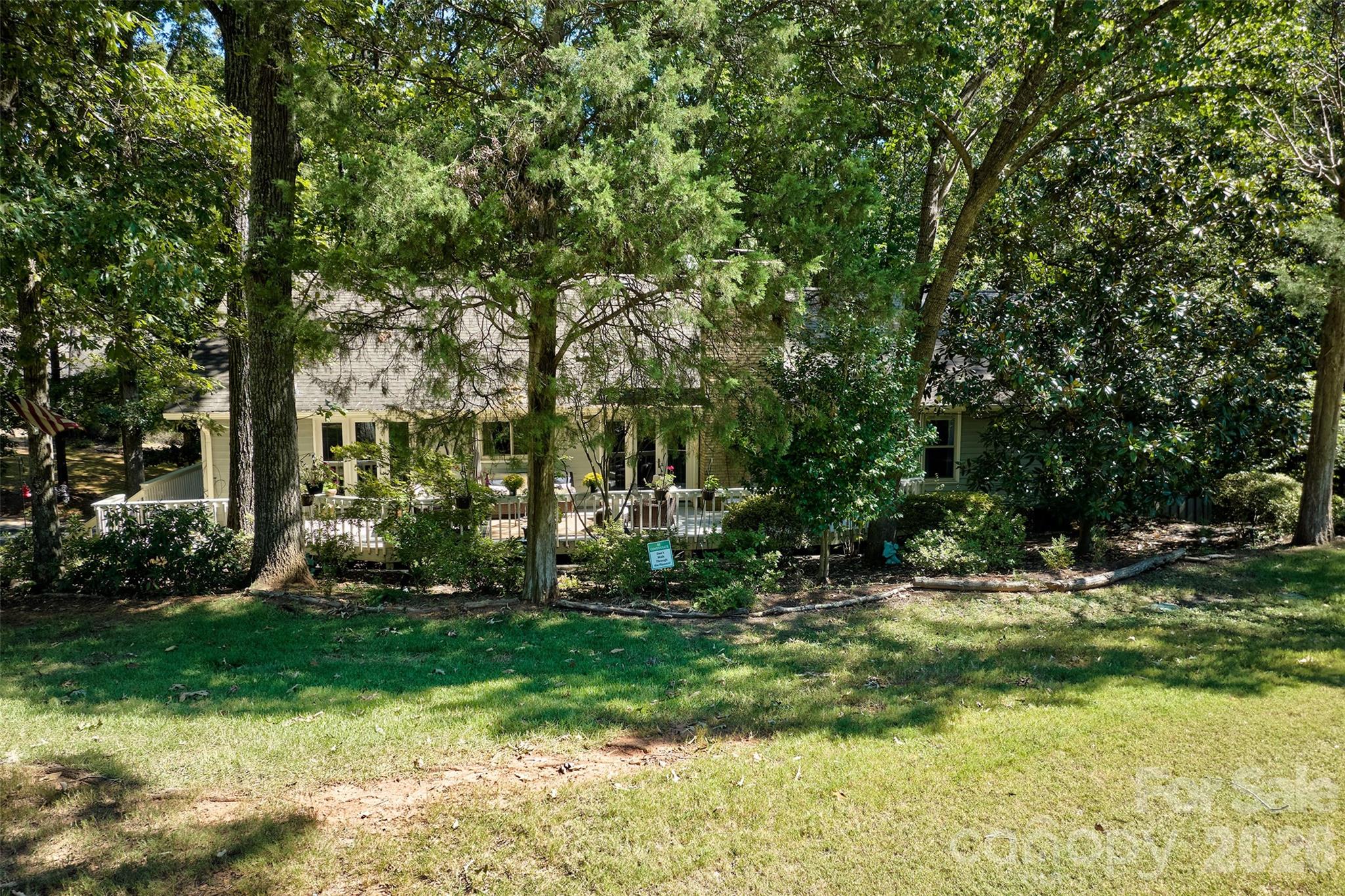 main property photo 40