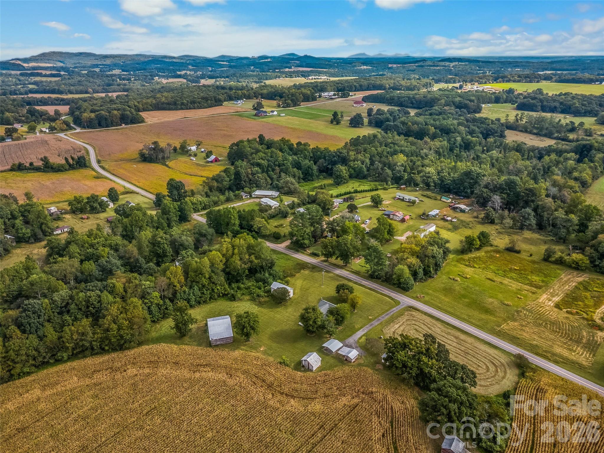 main property photo 9