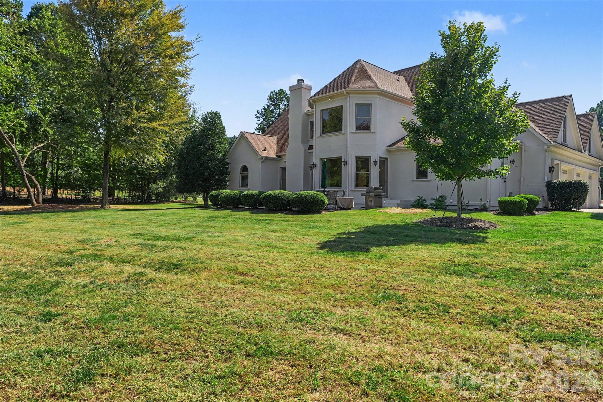 main property photo 42