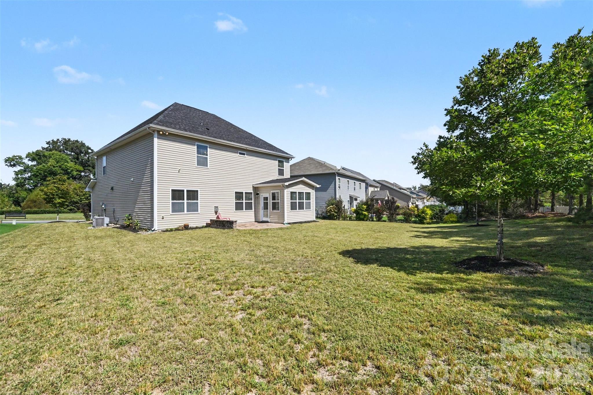 main property photo 34