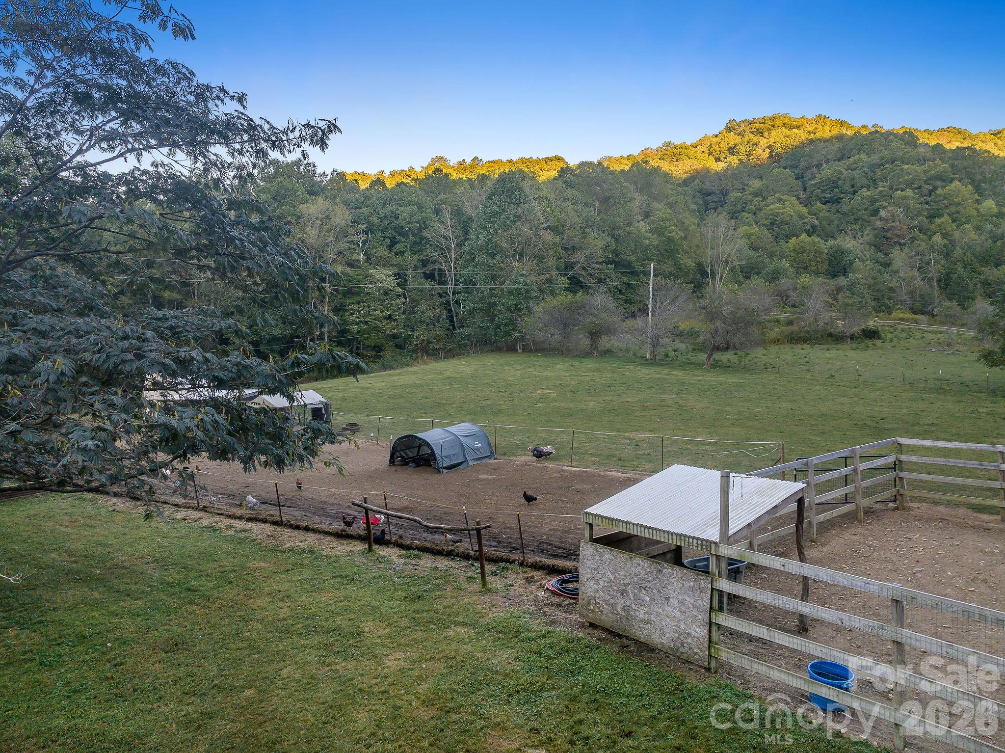 main property photo 23