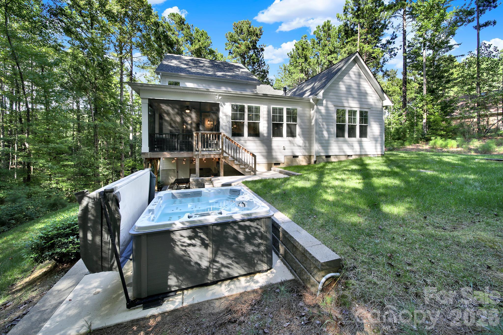 main property photo 37