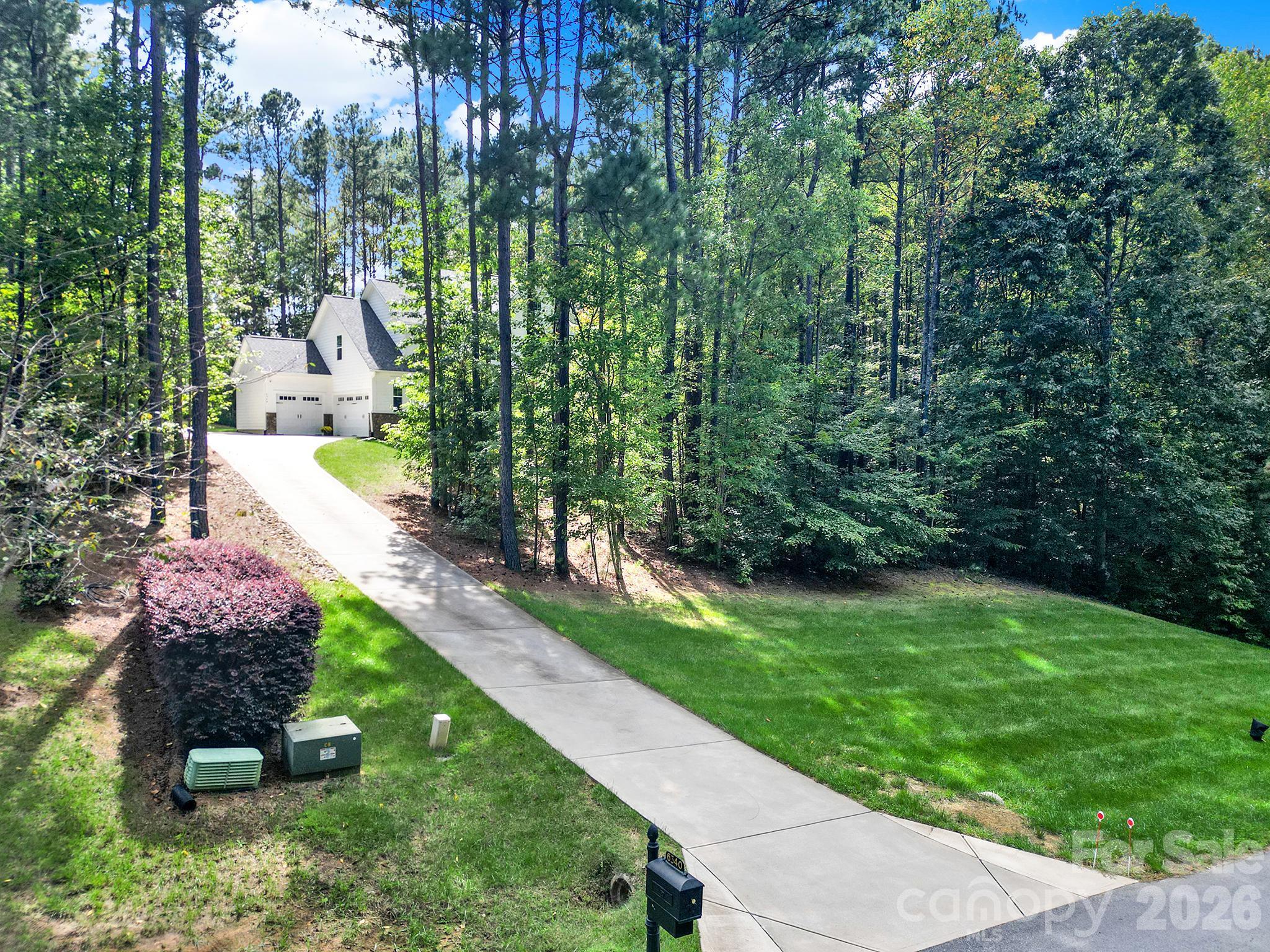 main property photo 40