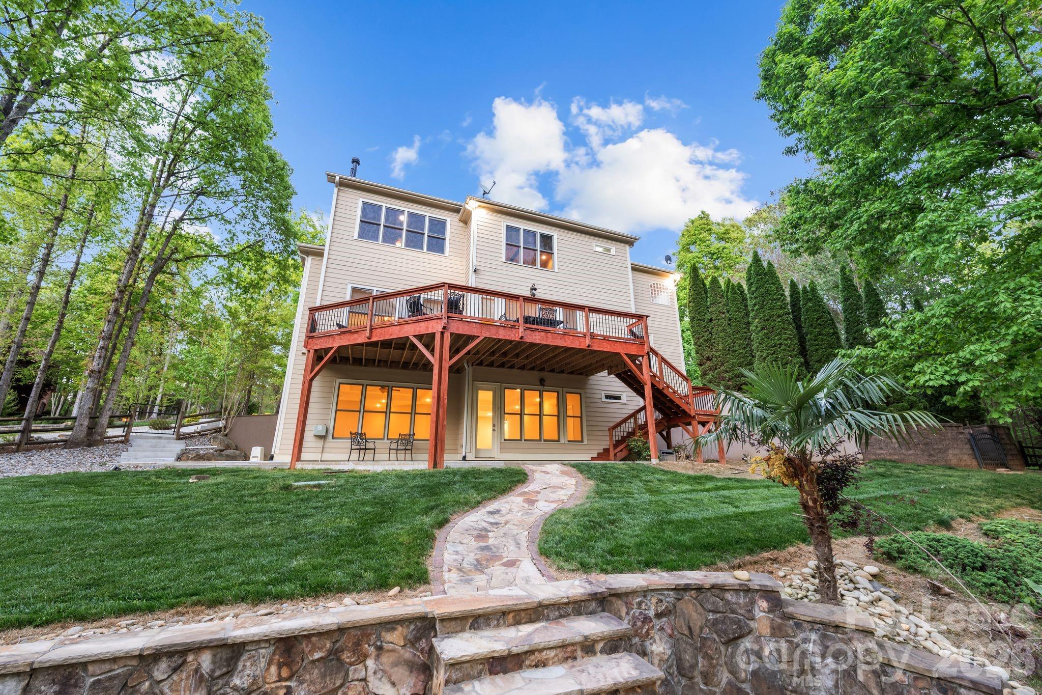 main property photo 29
