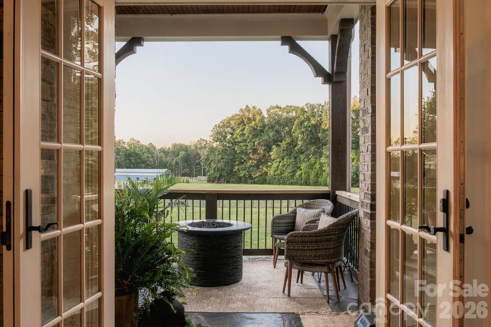main property photo 34