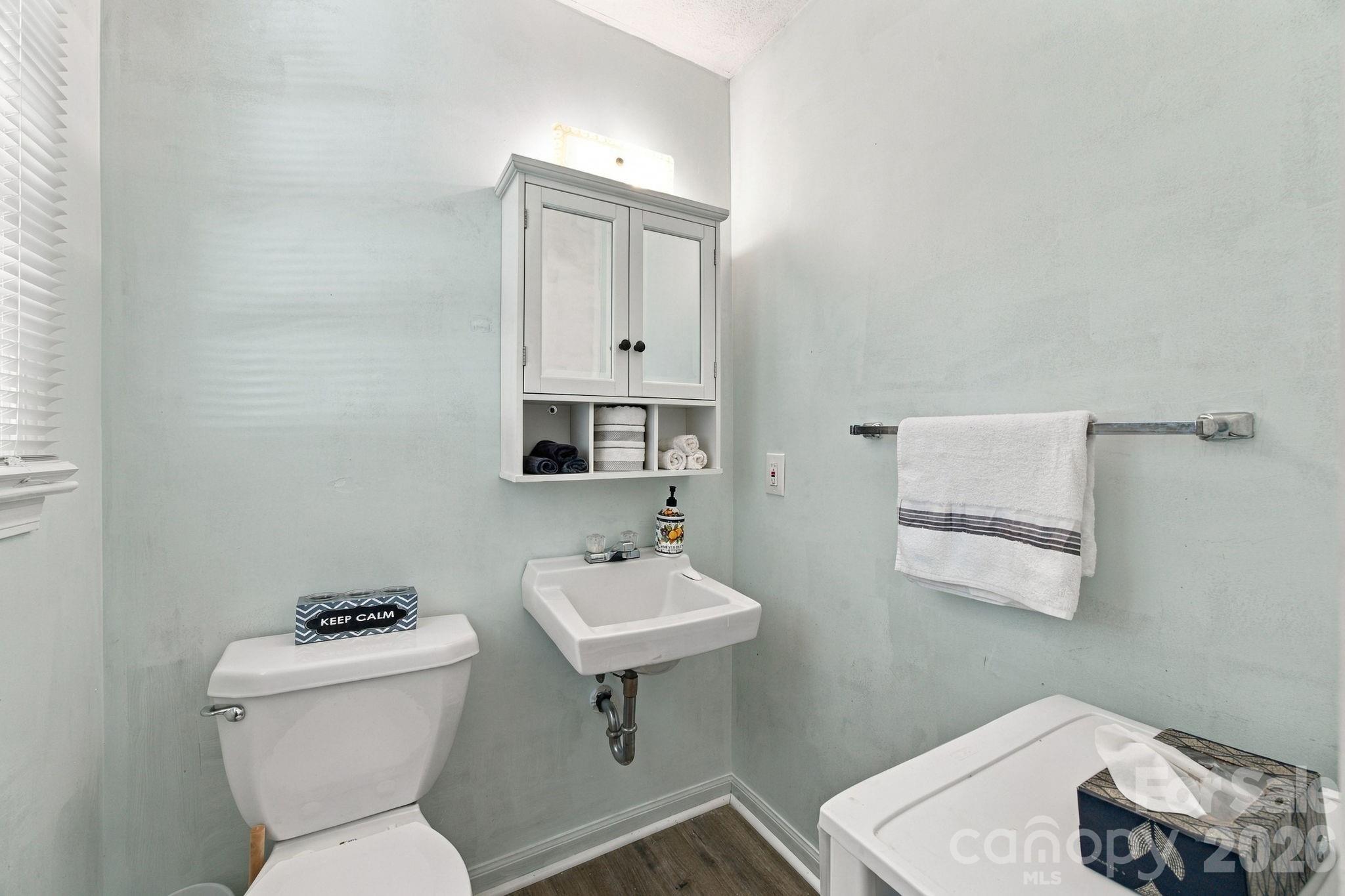 main property photo 14