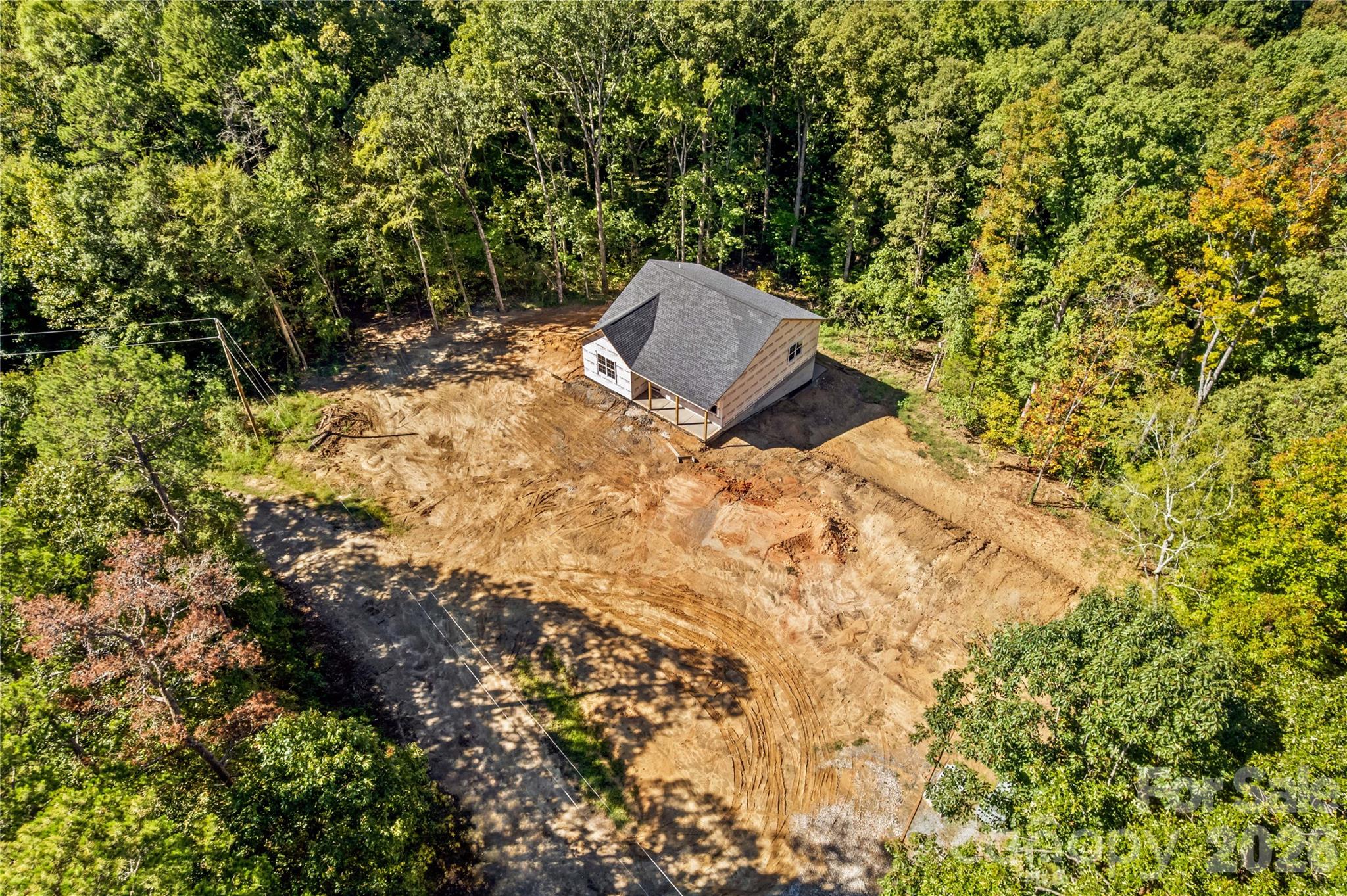 main property photo 41