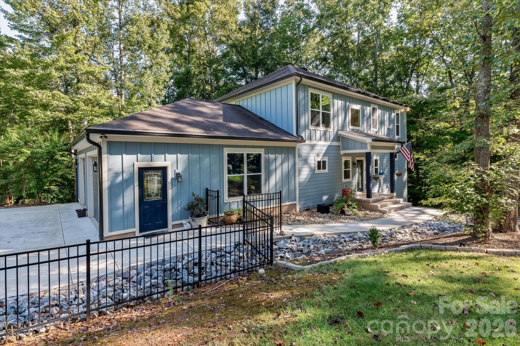 main property photo 38