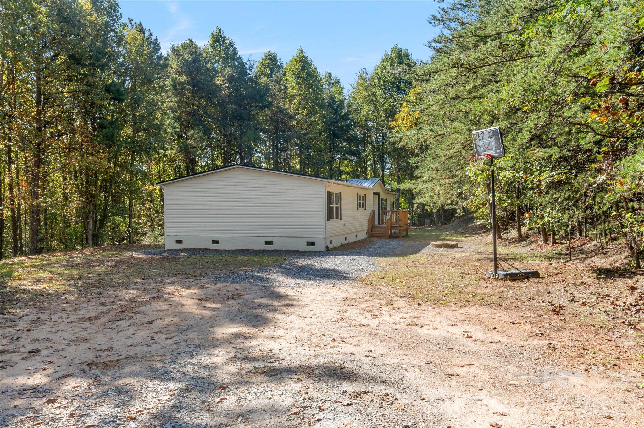 main property photo 39
