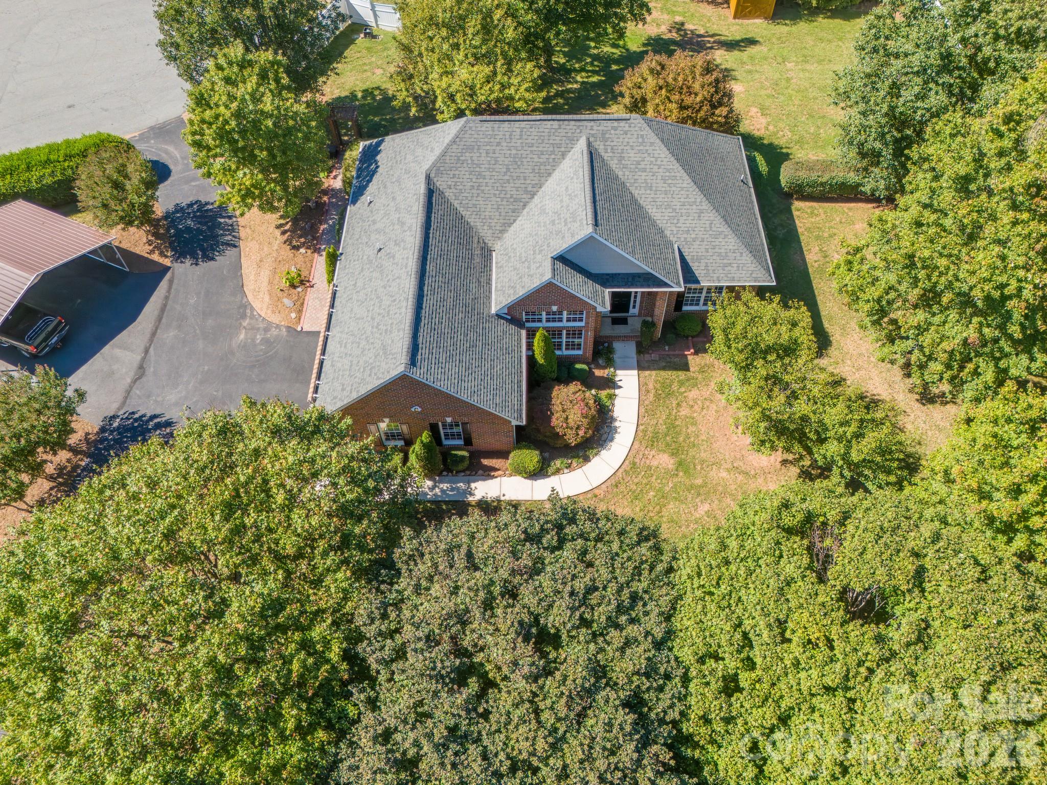 main property photo 44