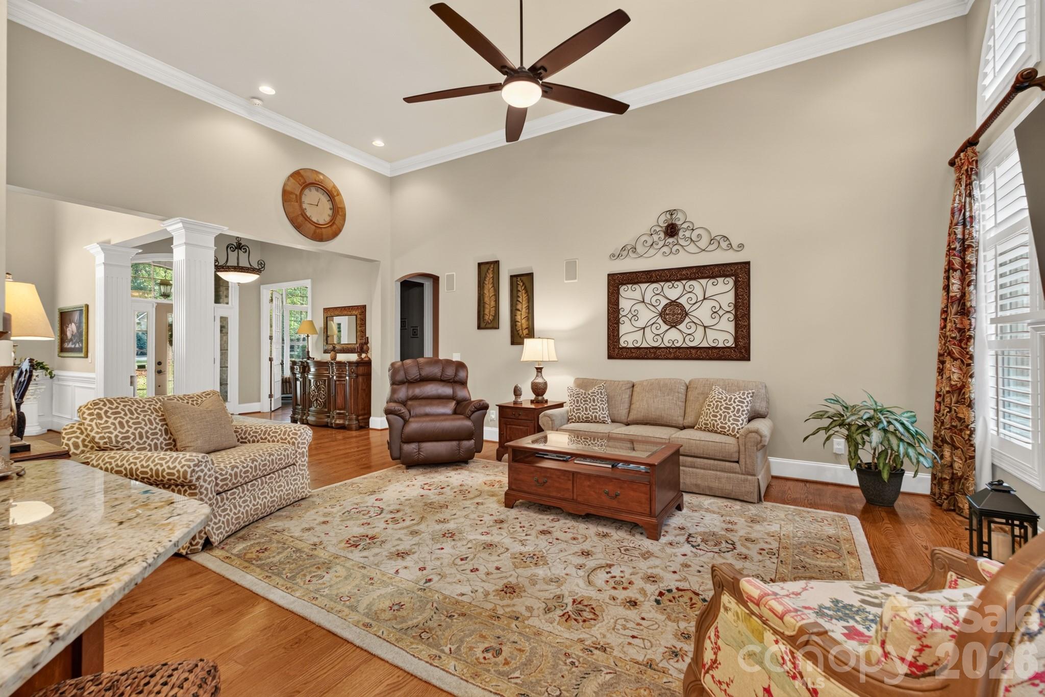 main property photo 7