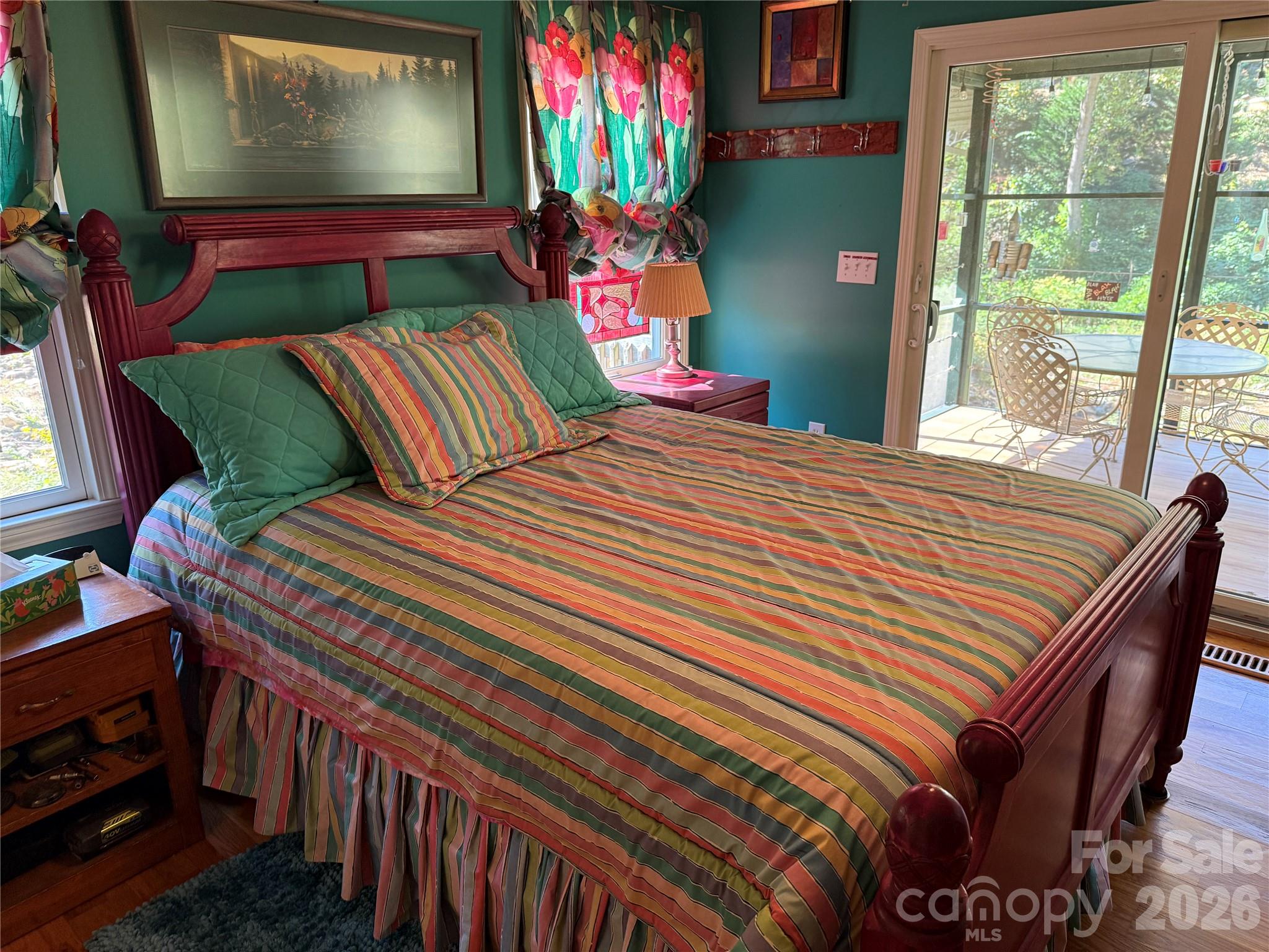 main property photo 15