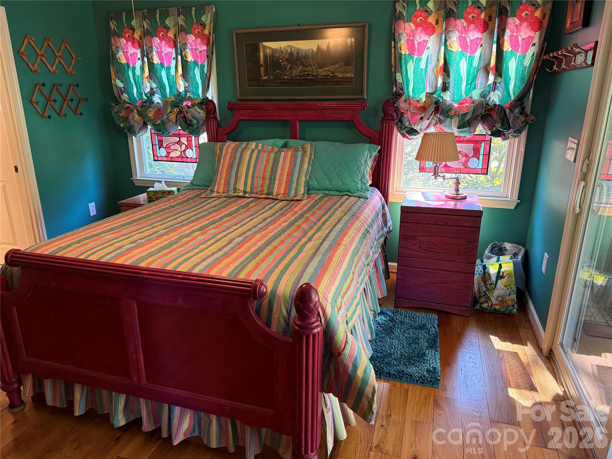 main property photo 16