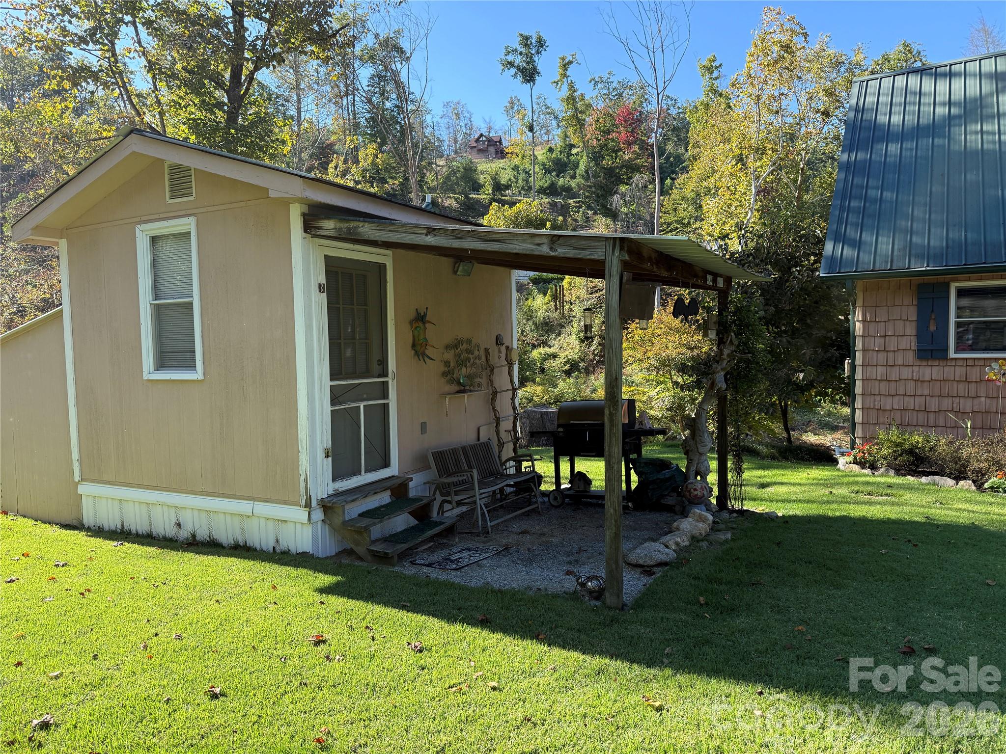 main property photo 24