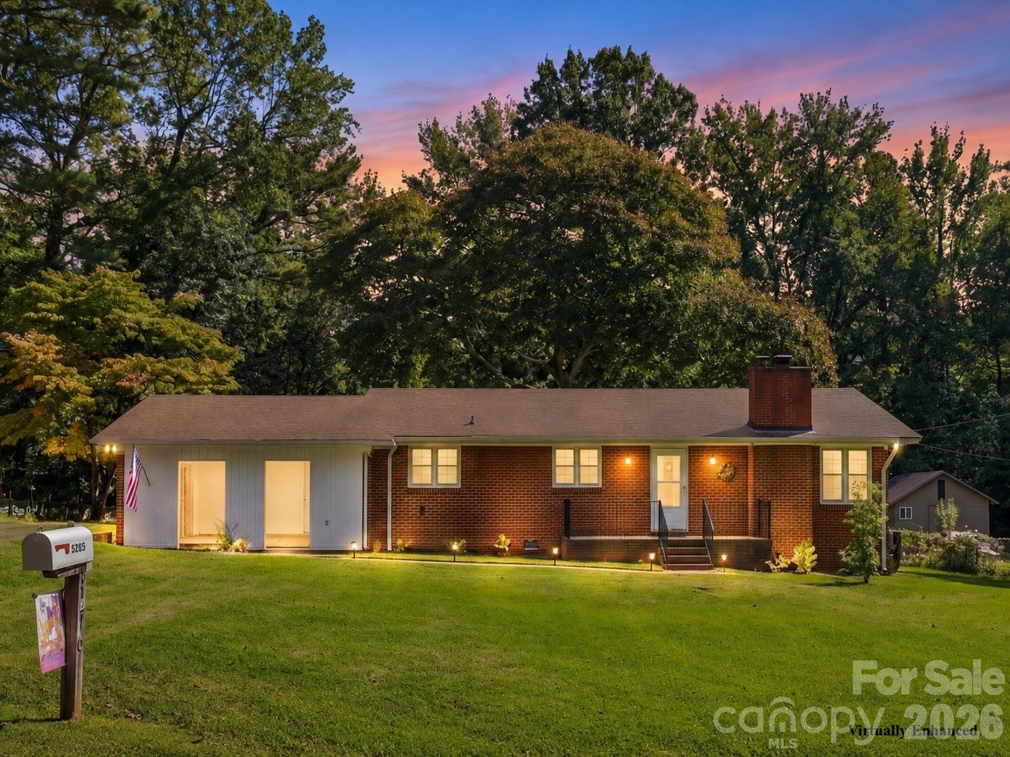main property photo 6