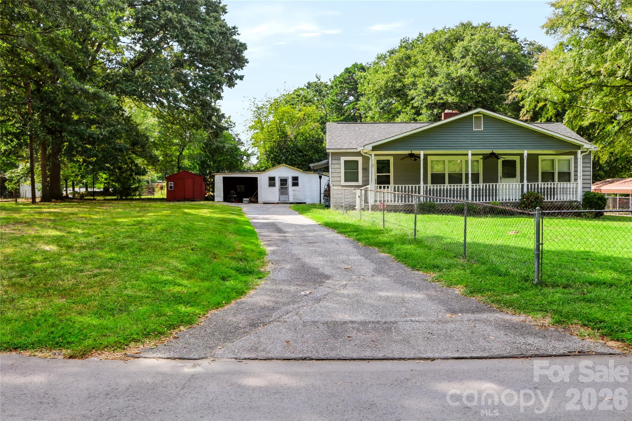 main property photo 2