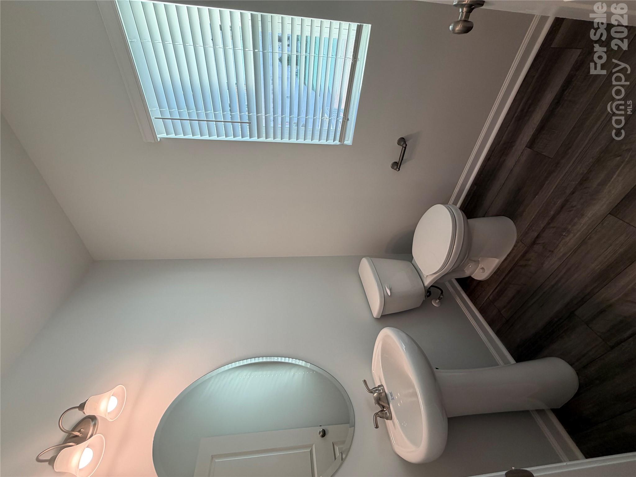 main property photo 8