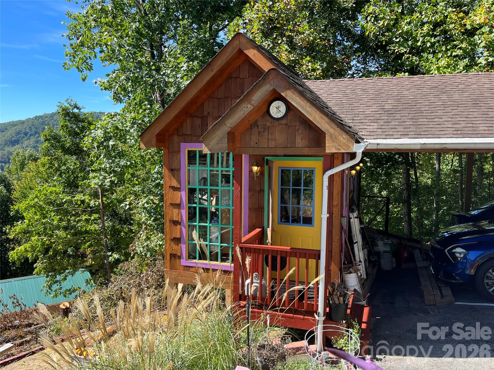 main property photo 4