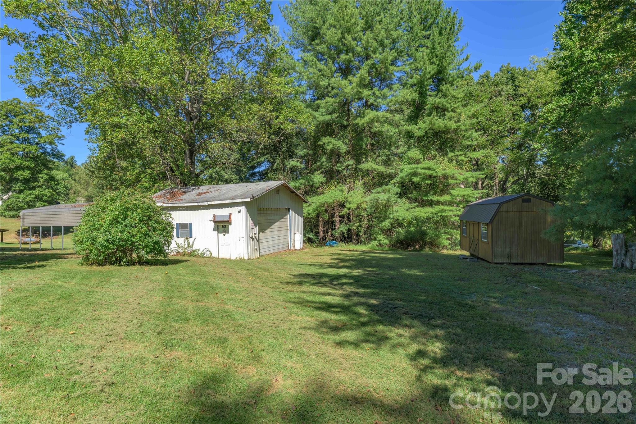 main property photo 24