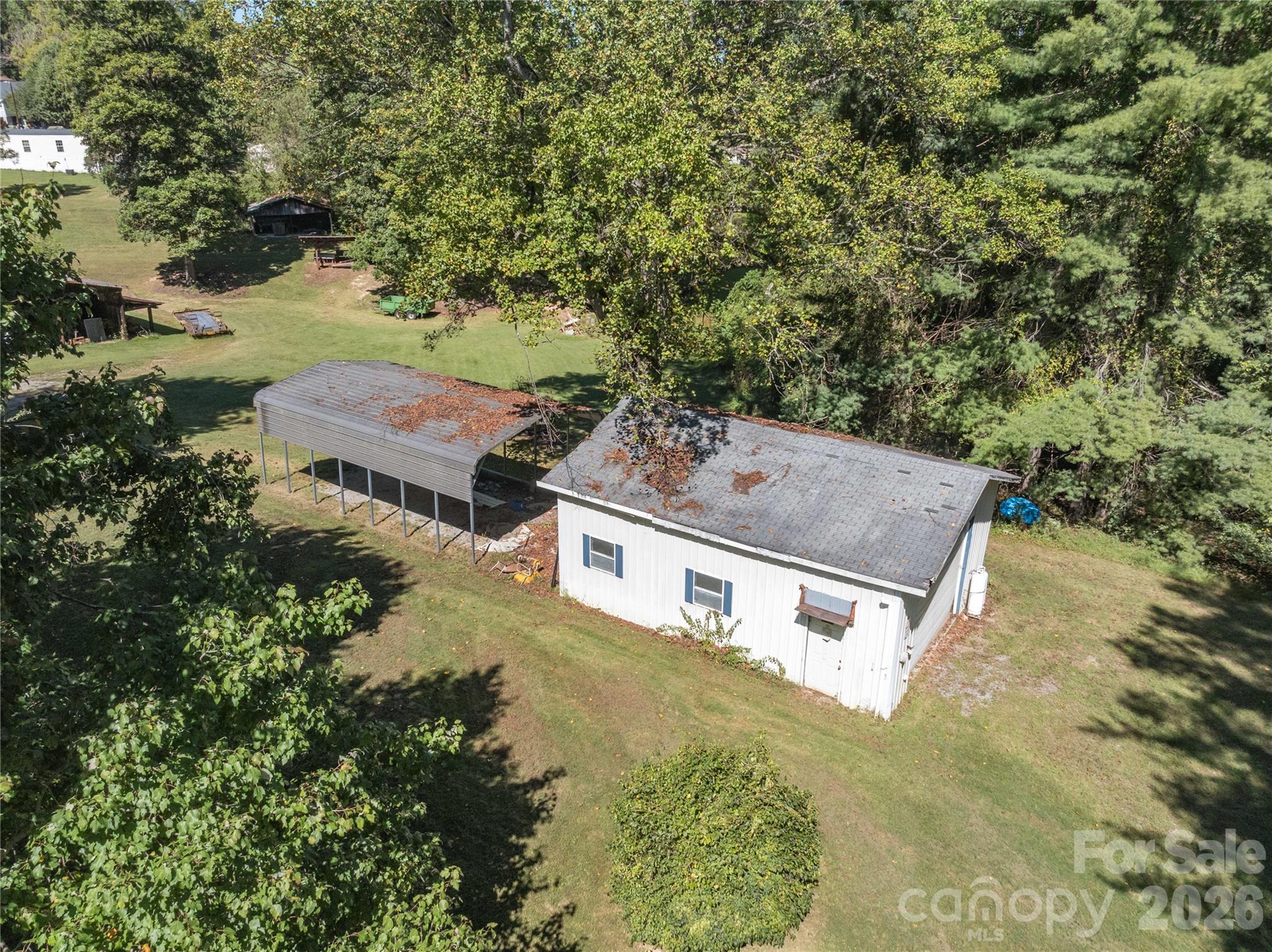 main property photo 29