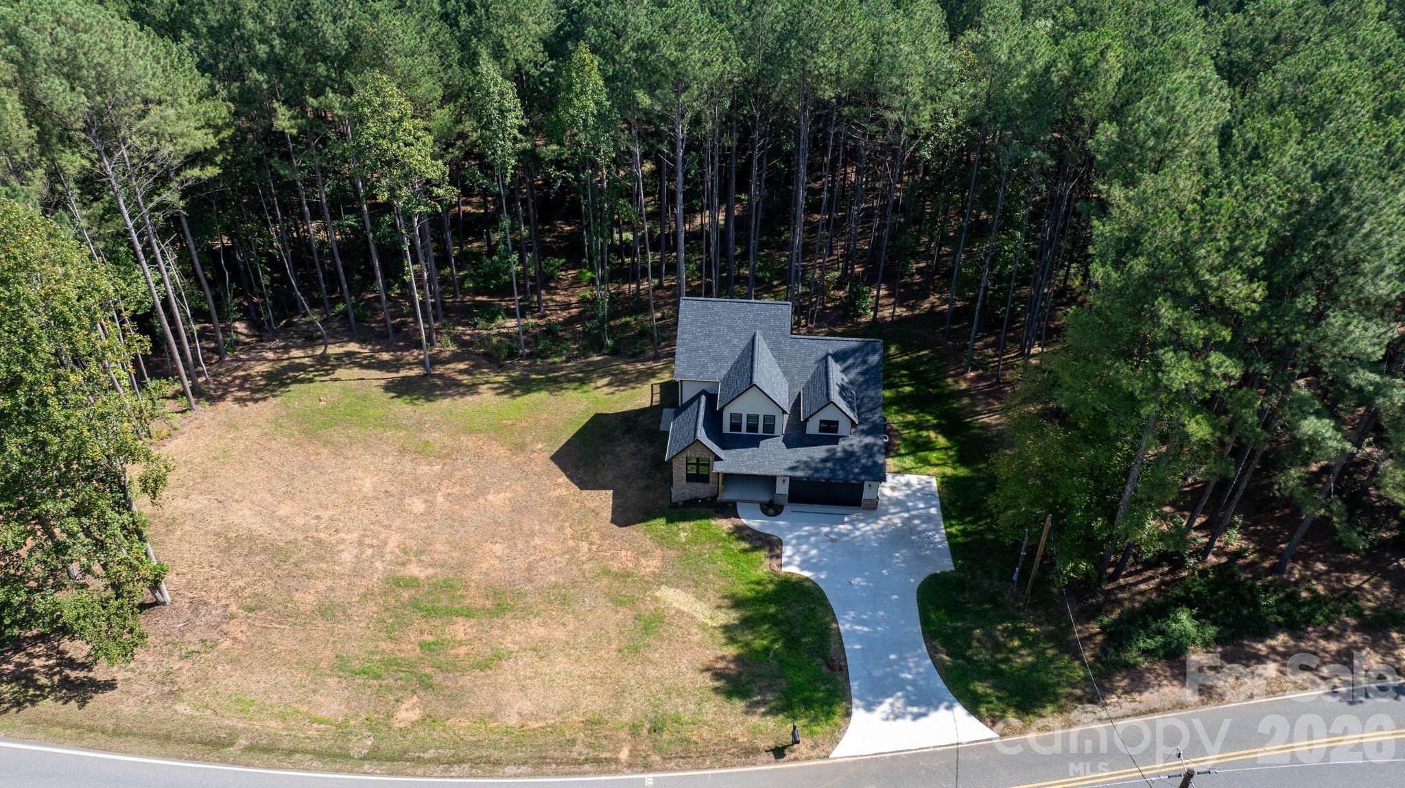 main property photo 43