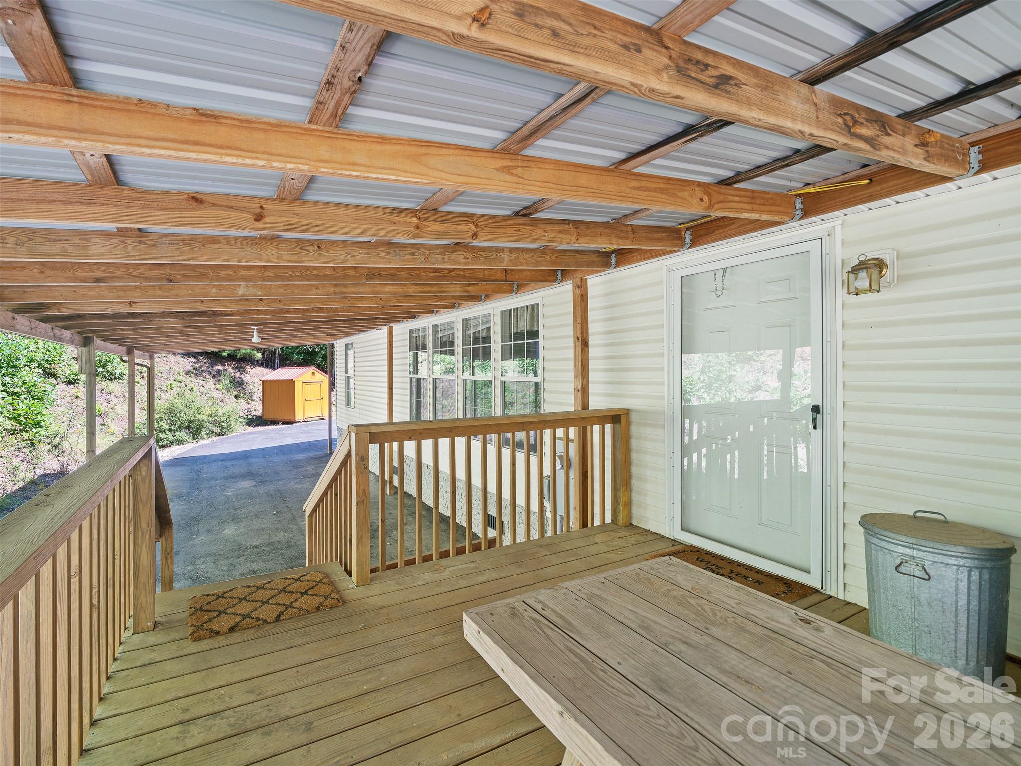 main property photo 22