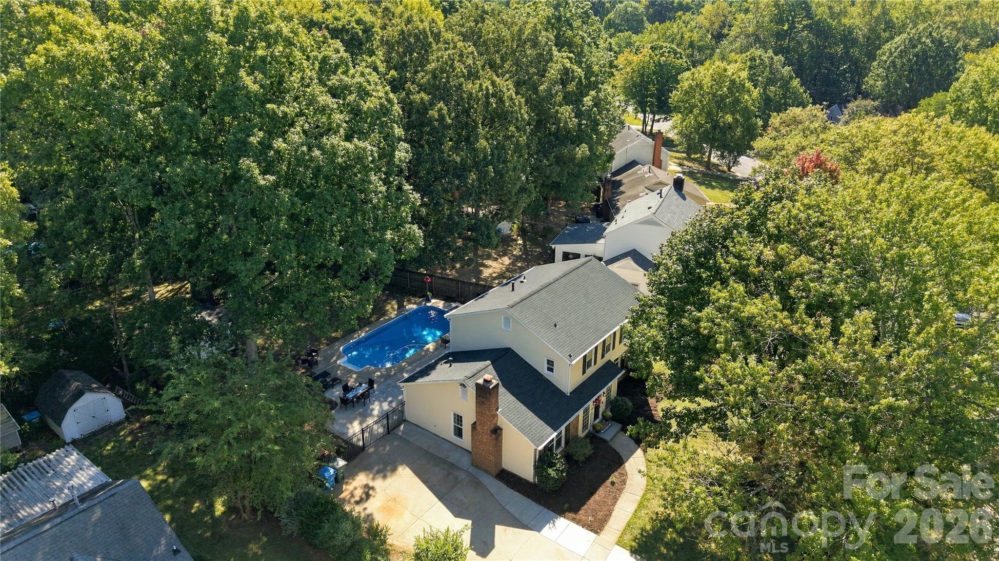 main property photo 45