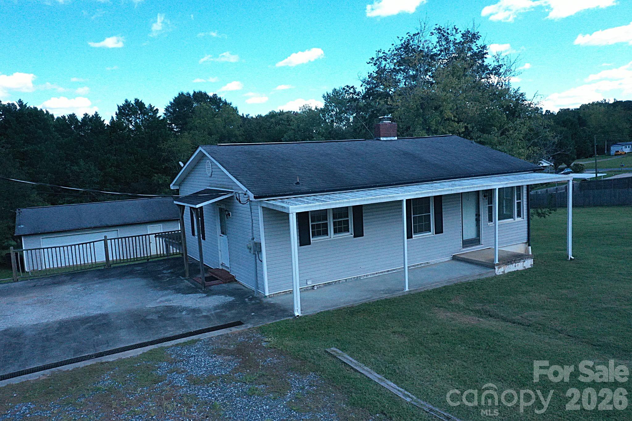 main property photo 2