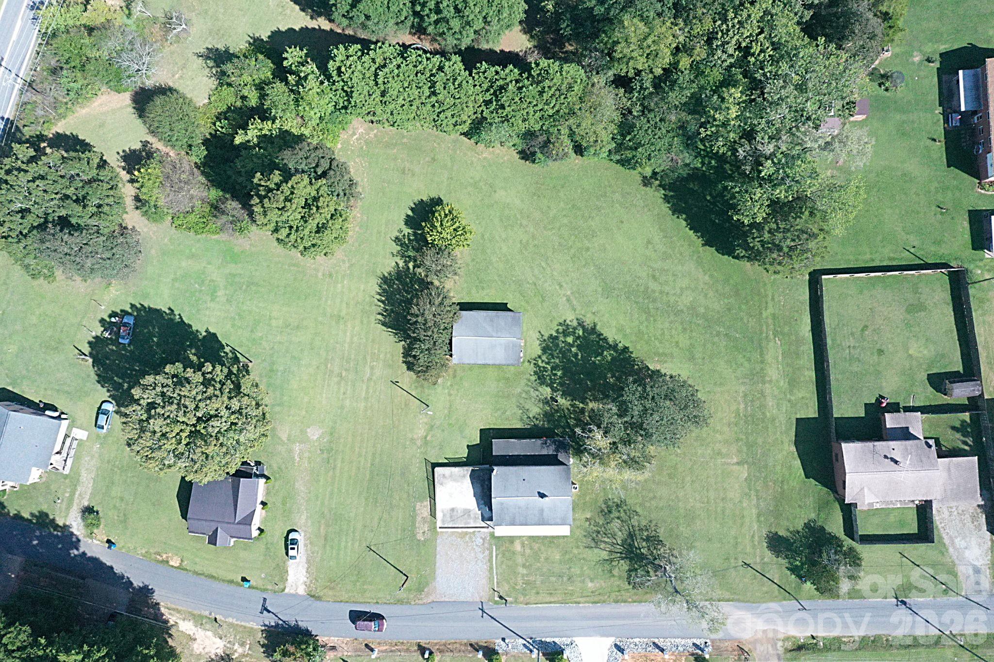 main property photo 22