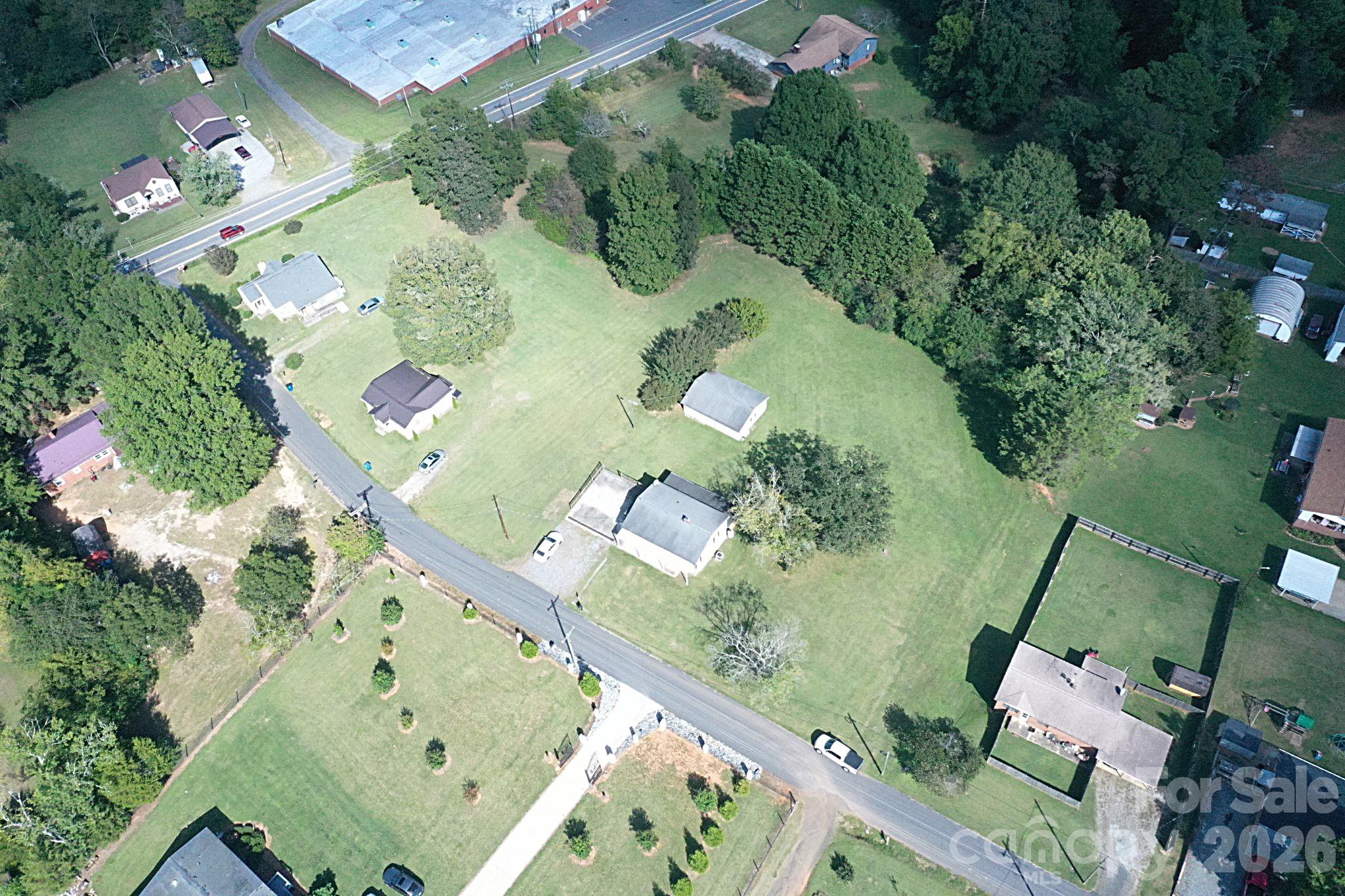 main property photo 24