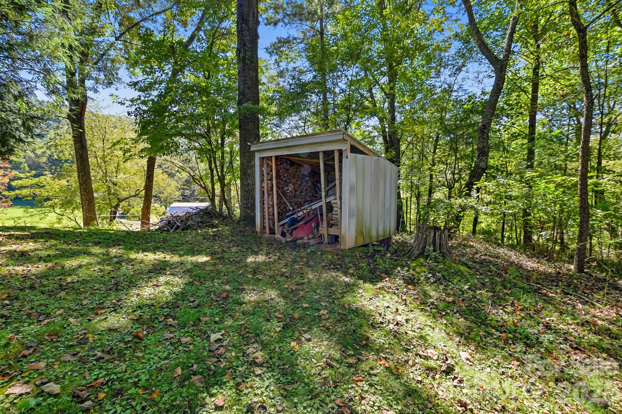 main property photo 44