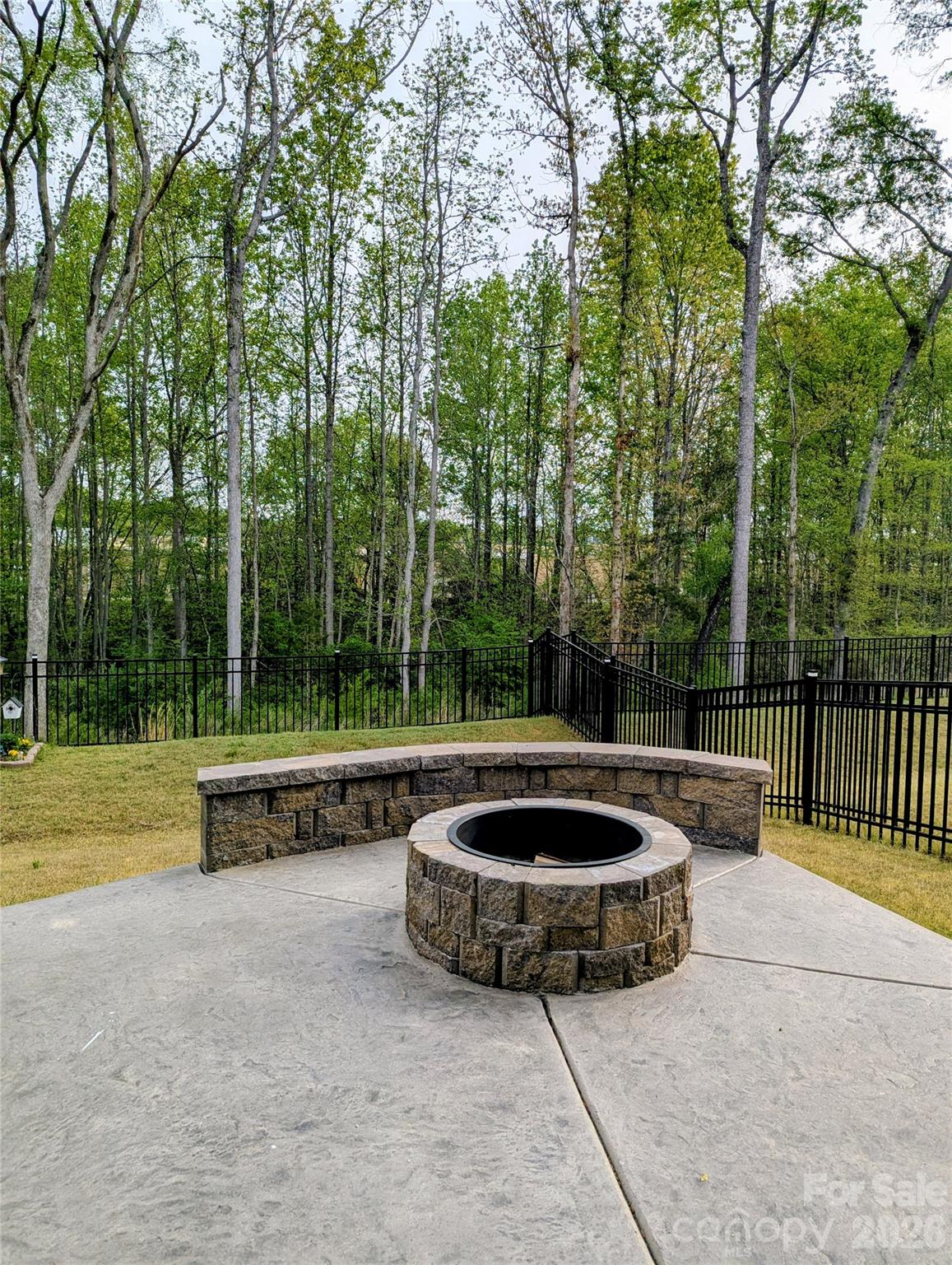 main property photo 37