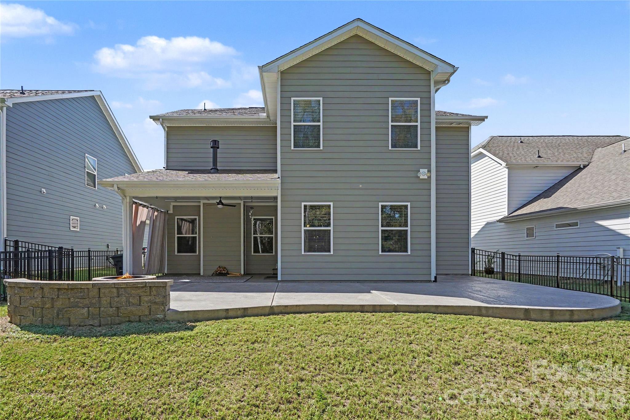 main property photo 40