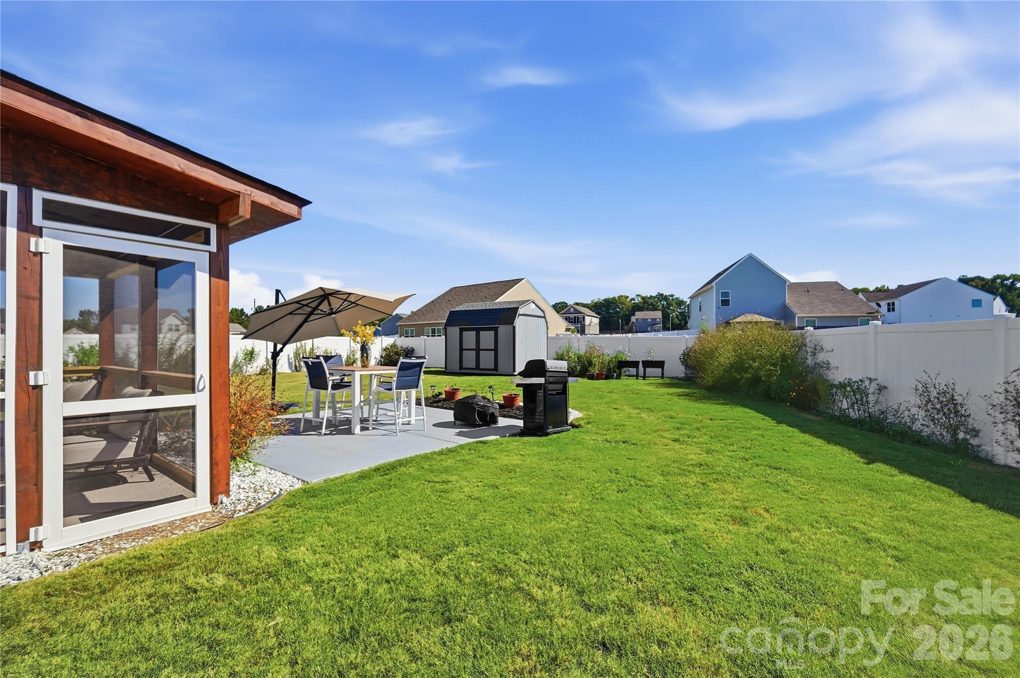 main property photo 32