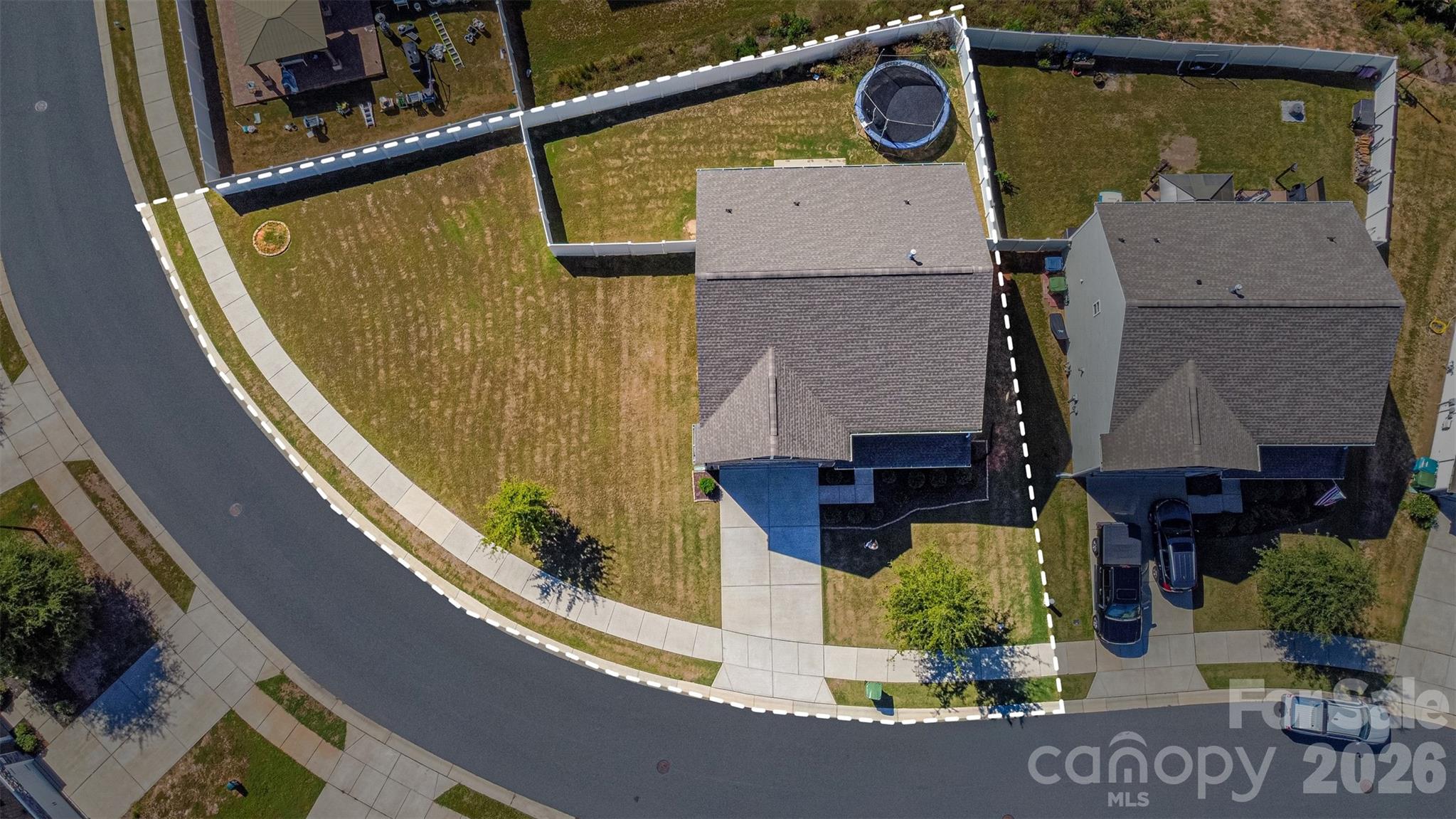 main property photo 47