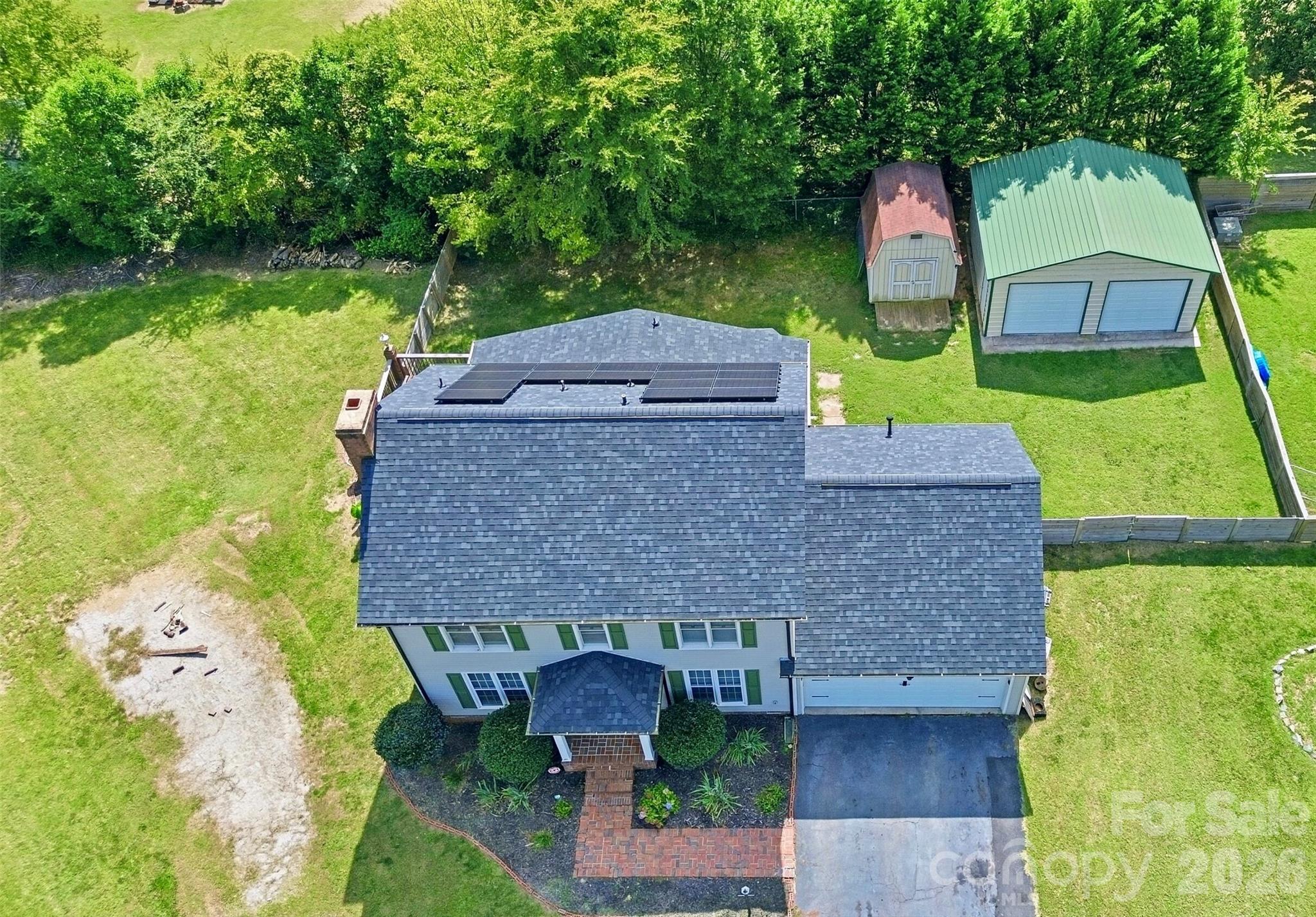 main property photo 4