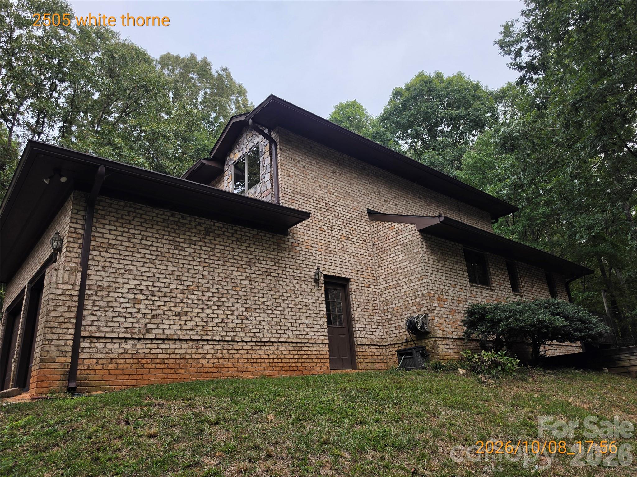 main property photo 20