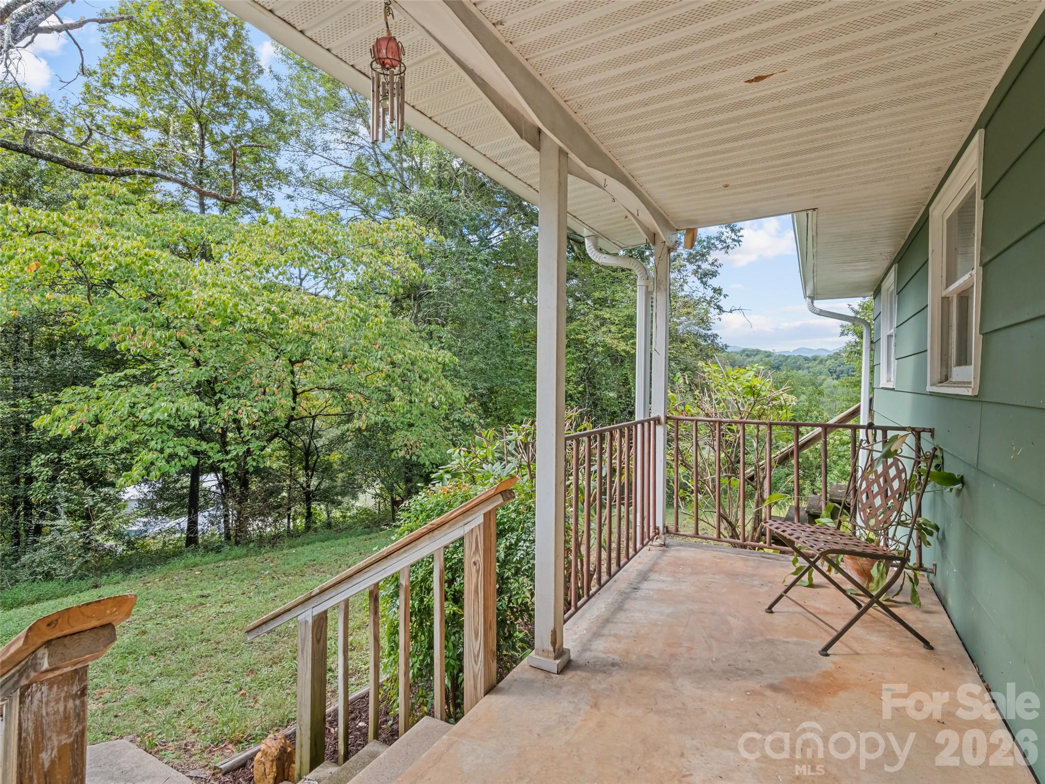 main property photo 18