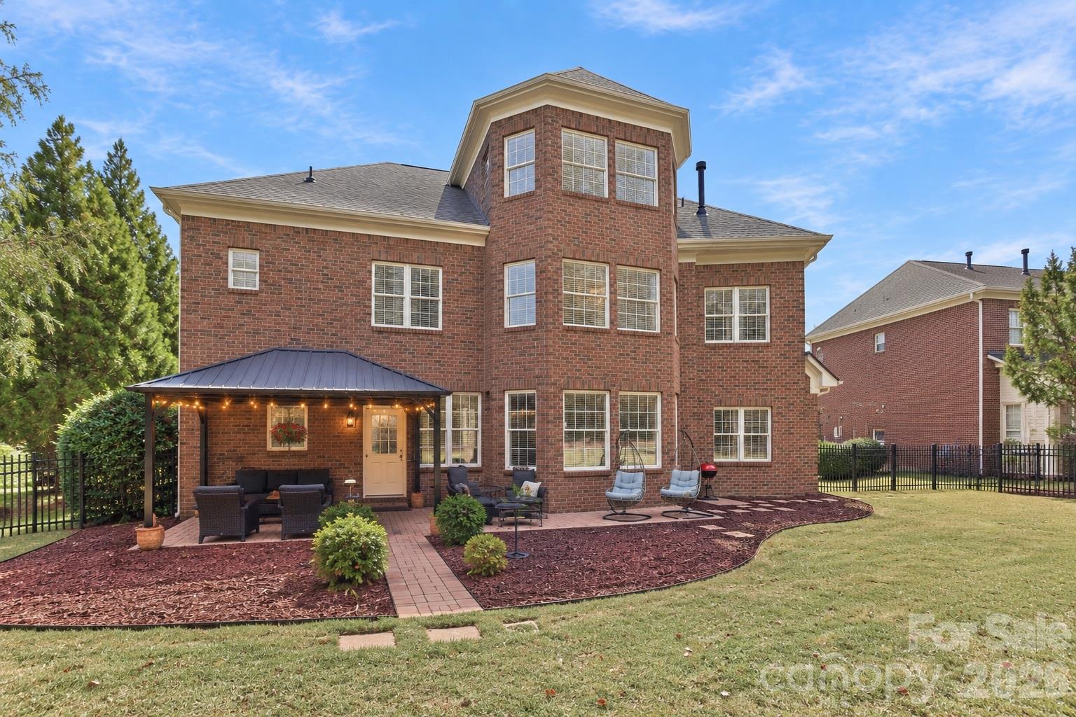 main property photo 39