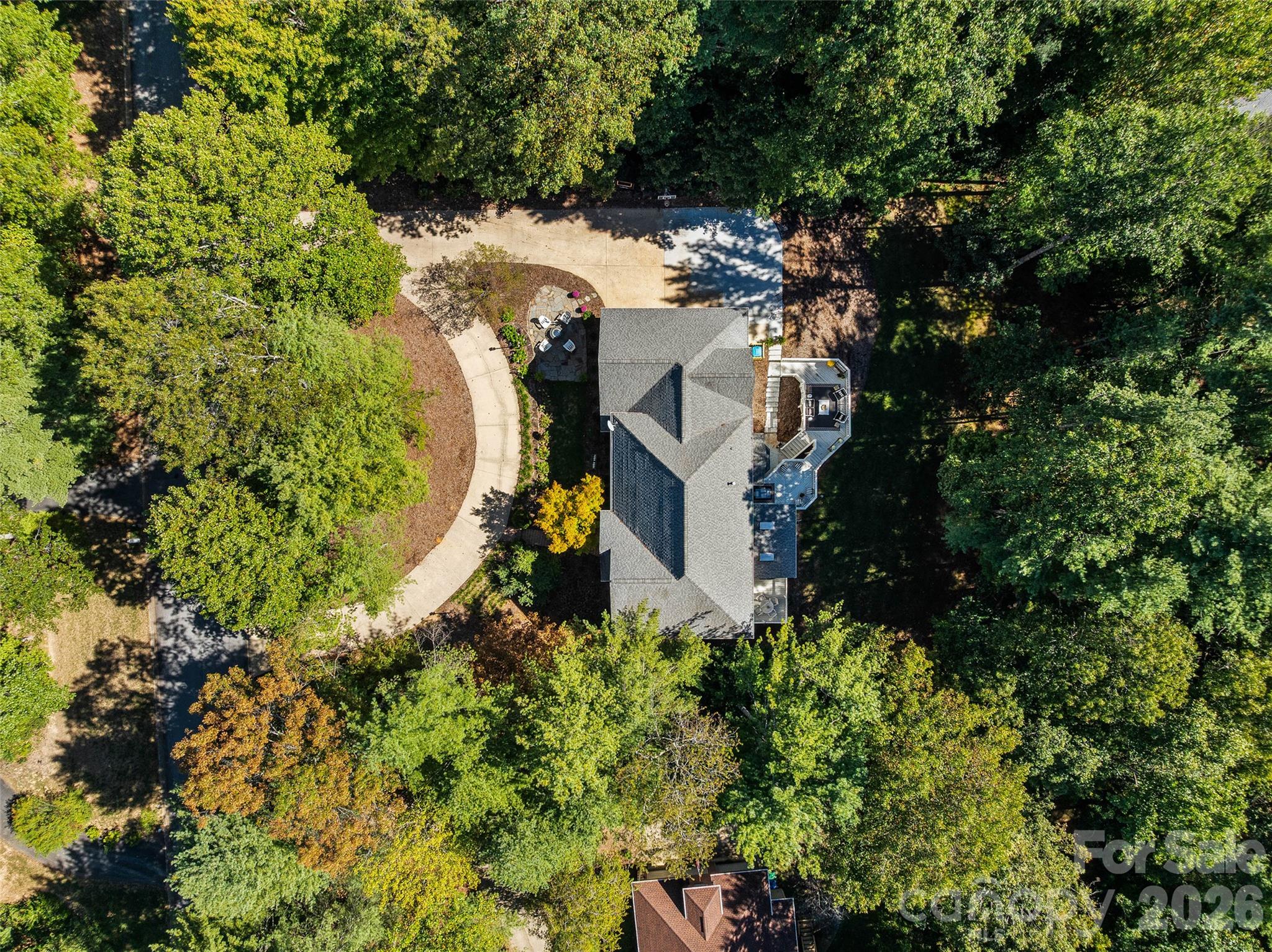 main property photo 45