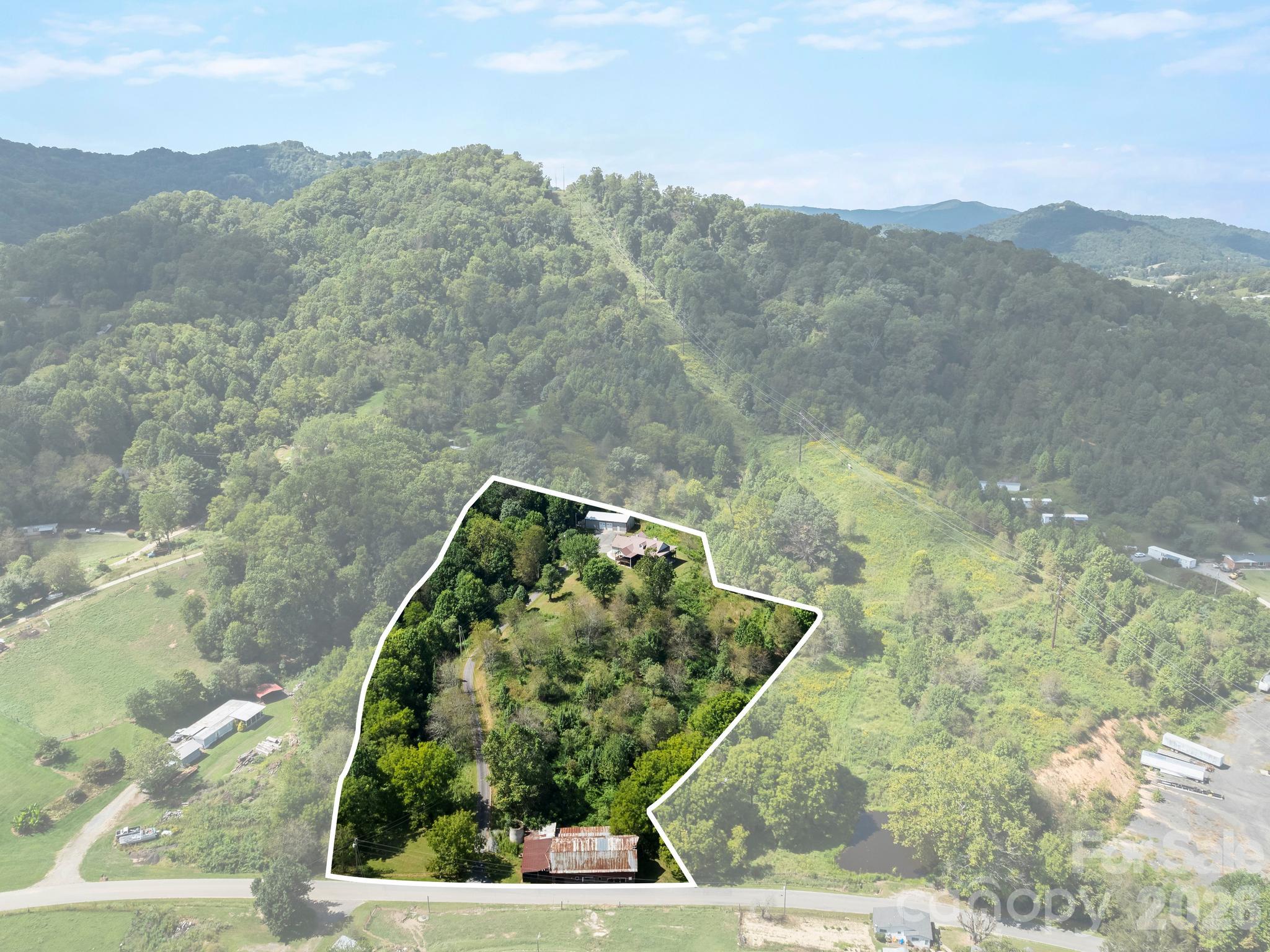 main property photo 41
