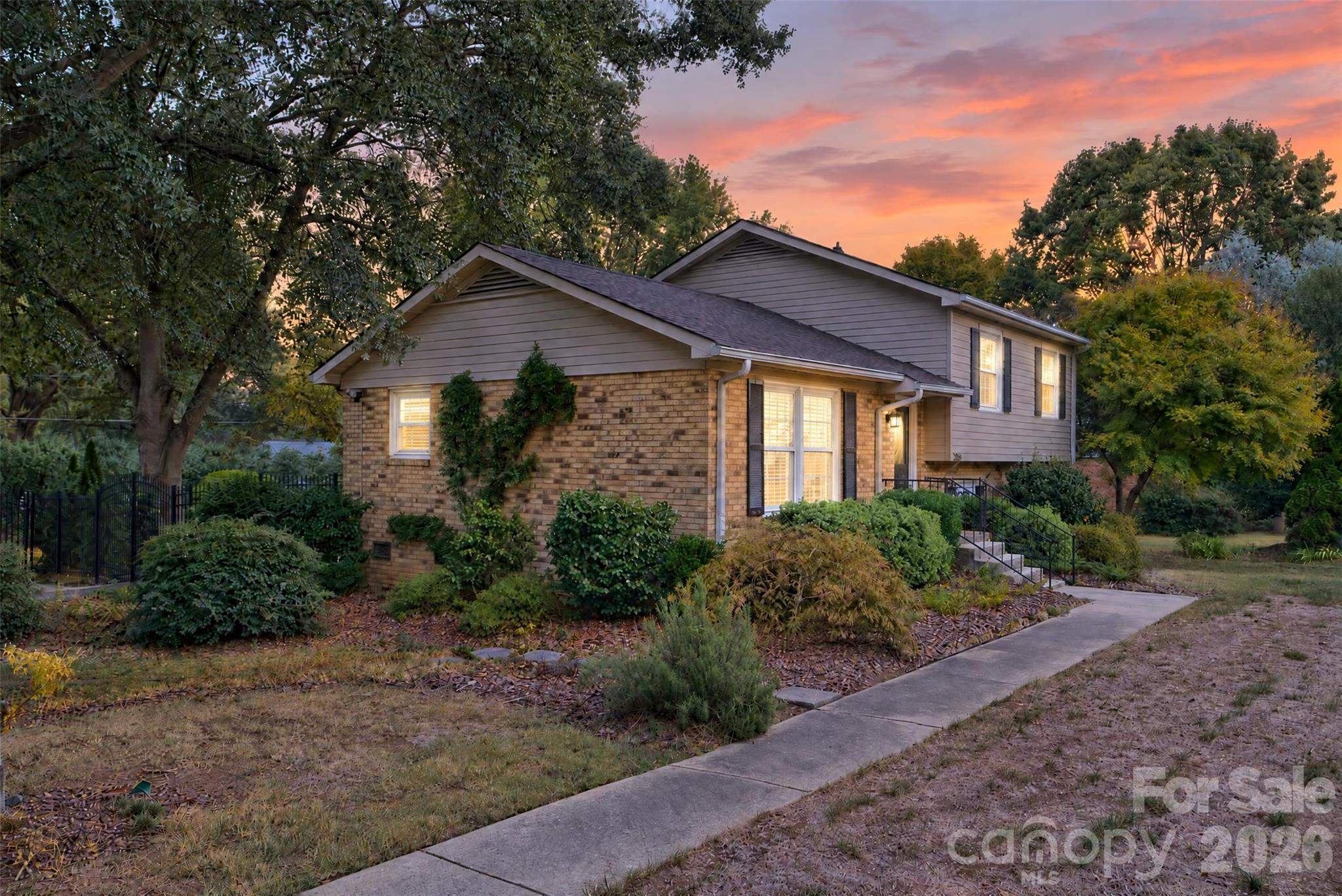 main property photo 47