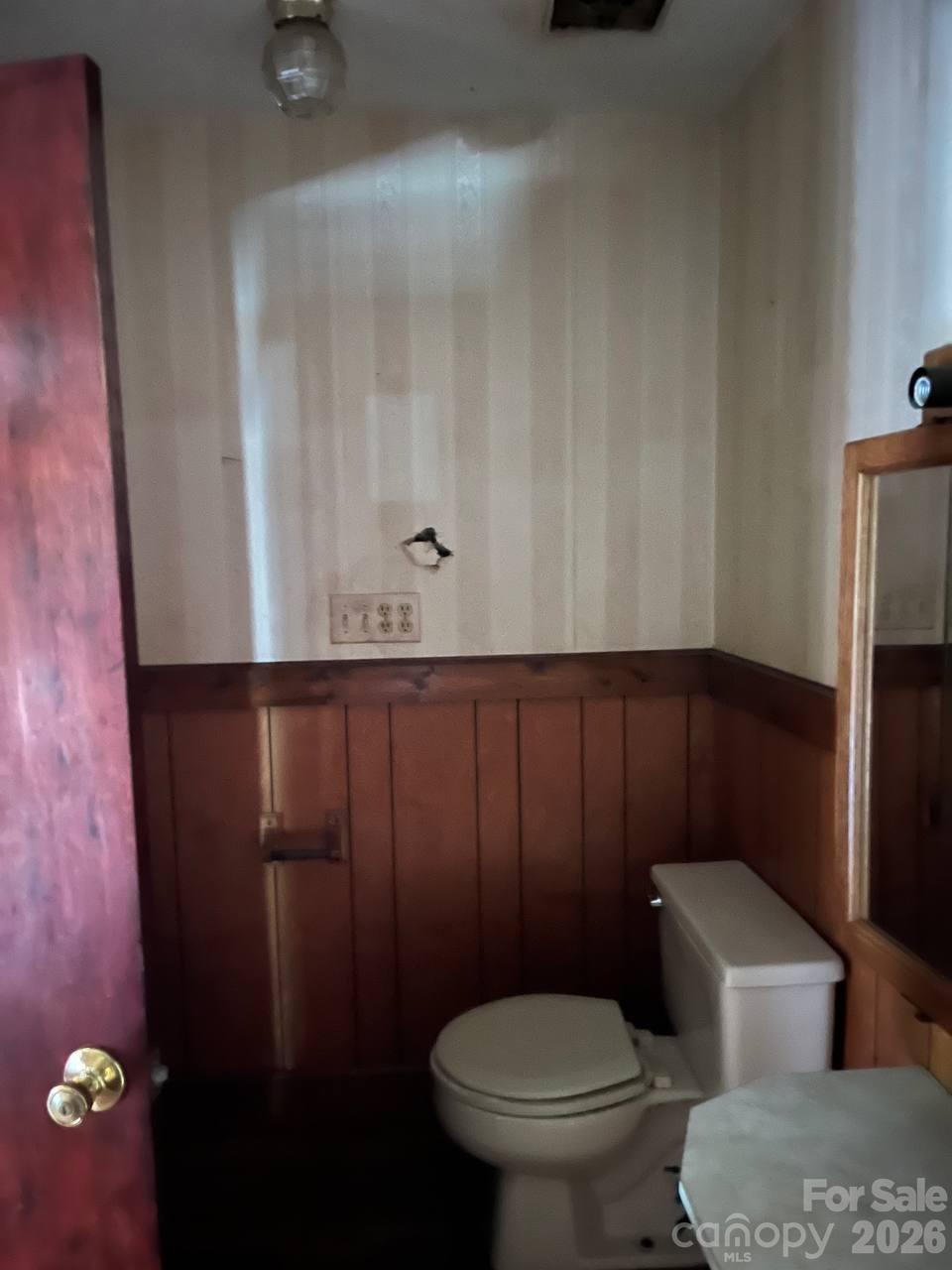 main property photo 19