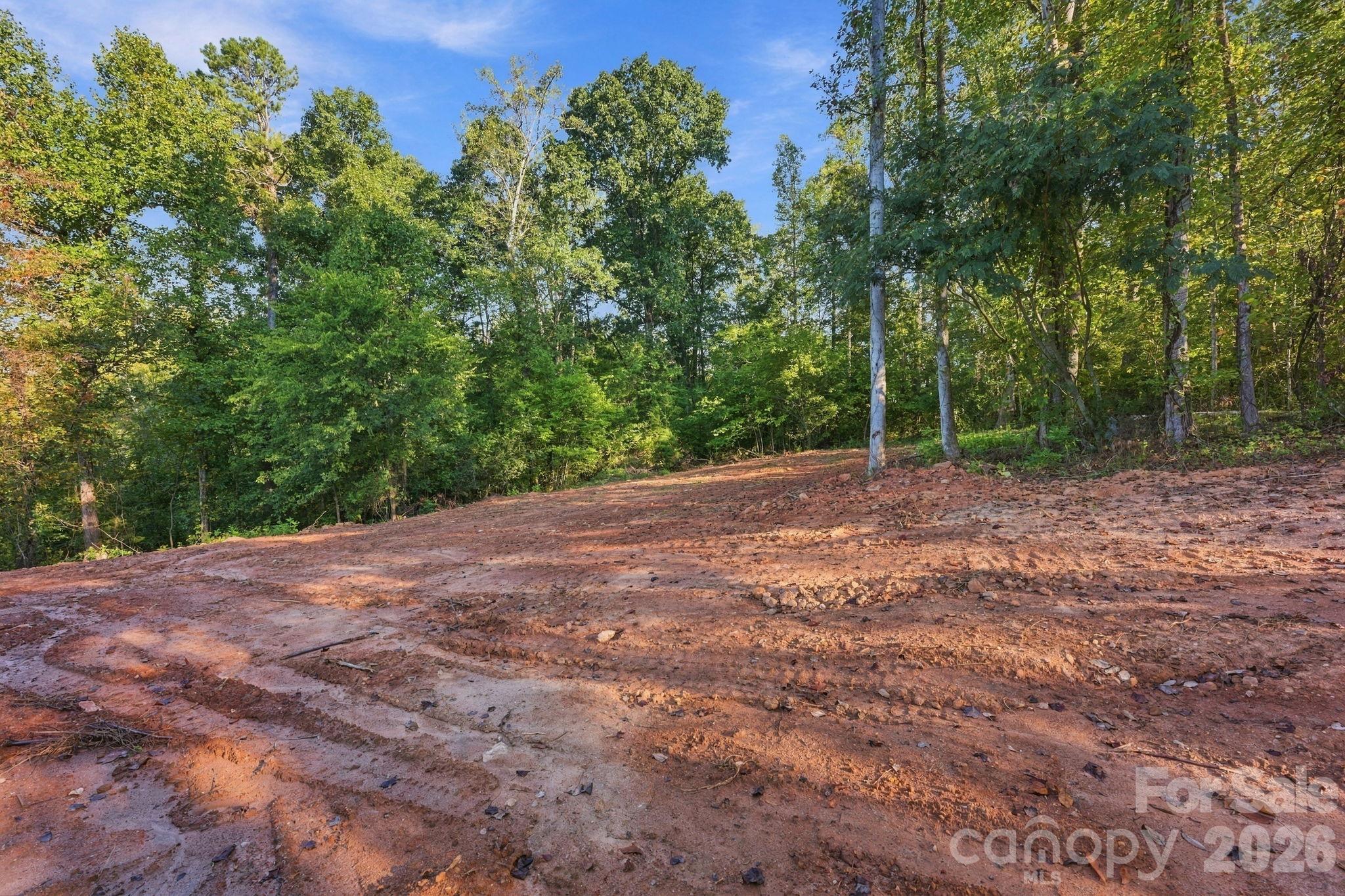 main property photo 18