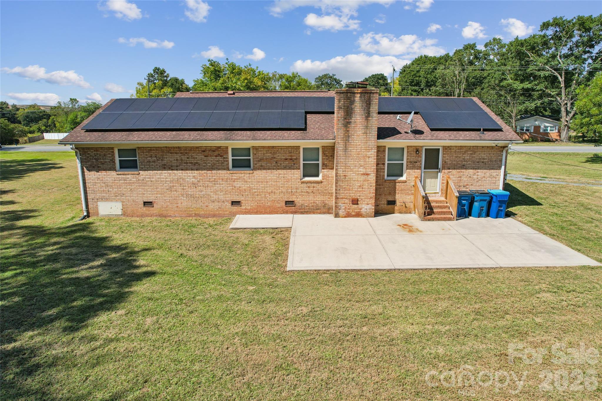 main property photo 38