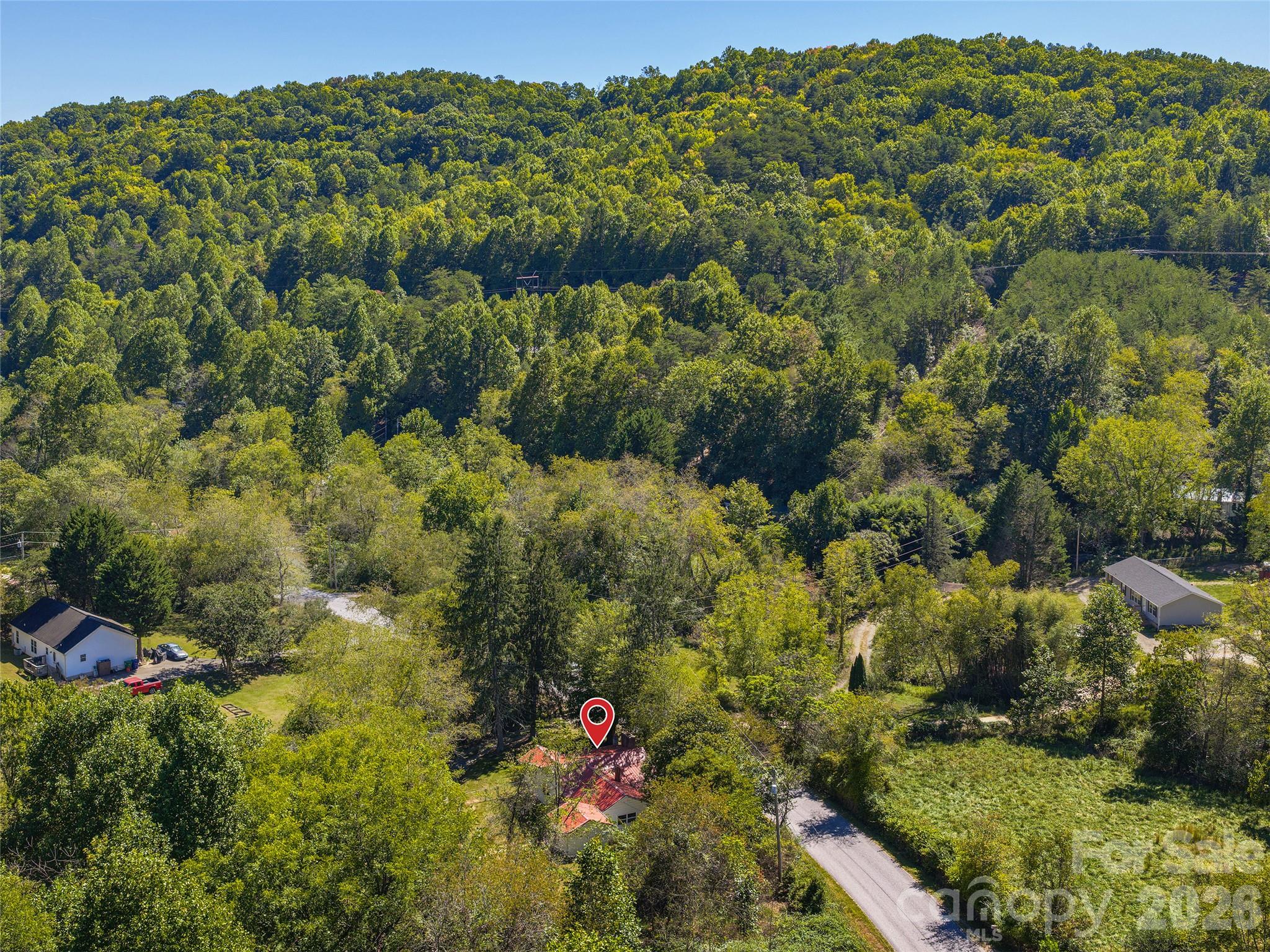 main property photo 19
