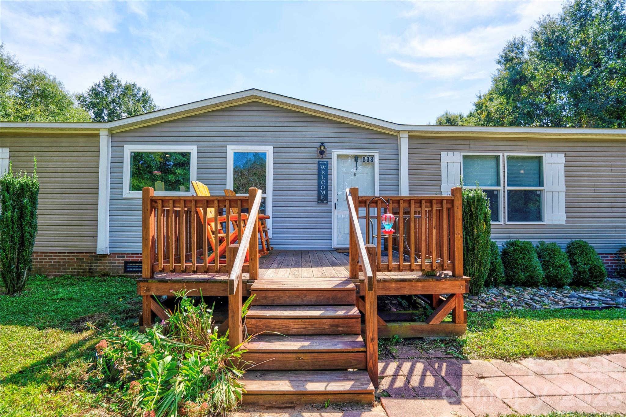 main property photo 33