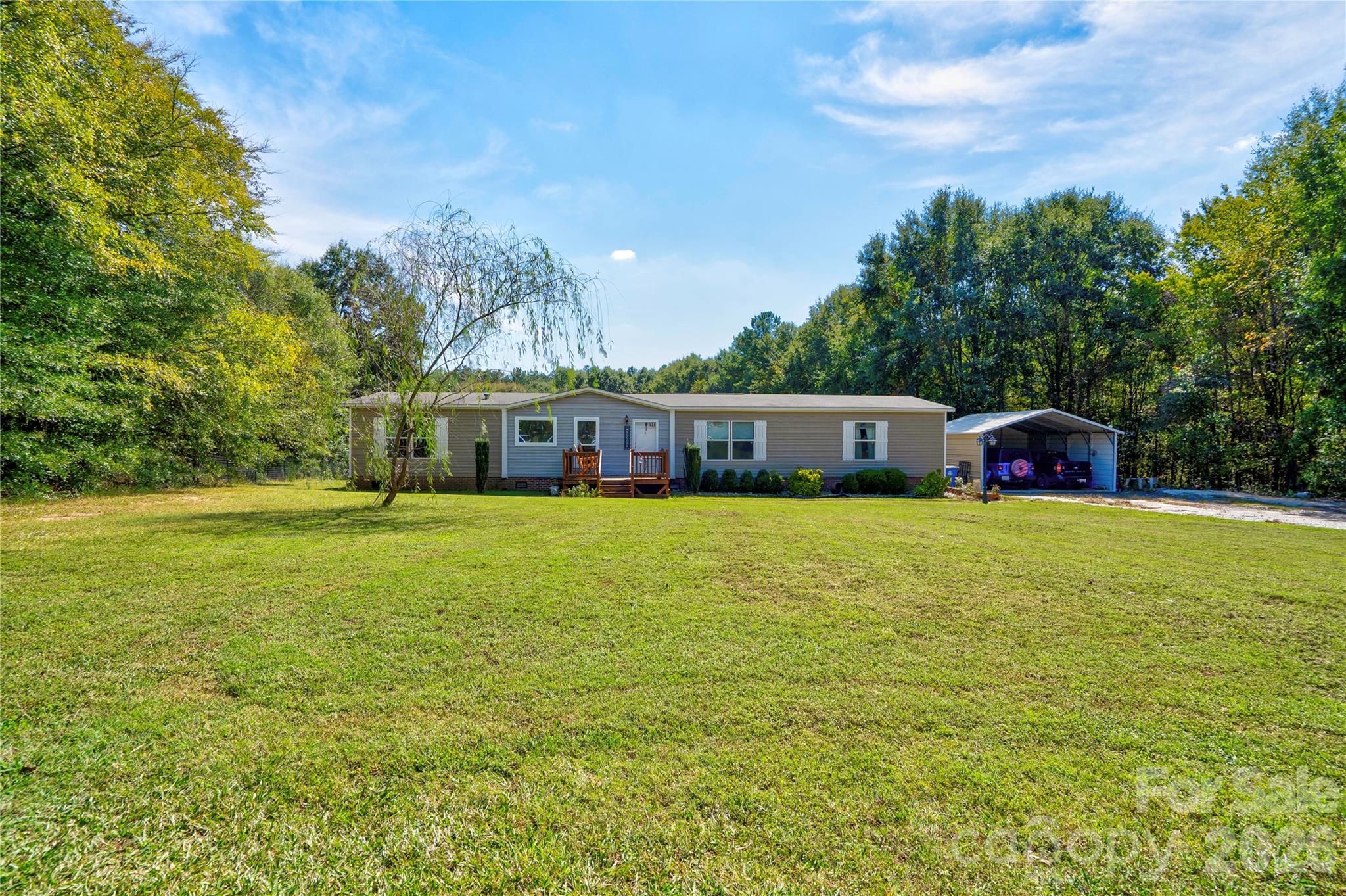 main property photo 35