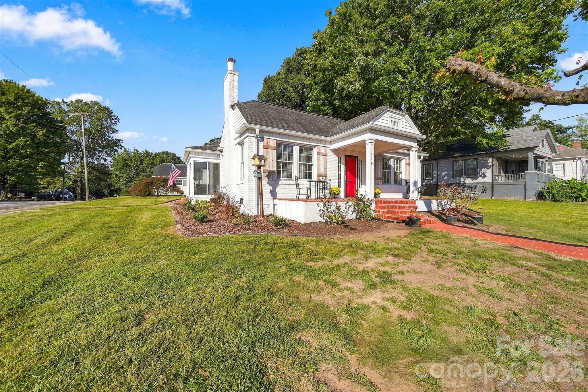main property photo 31